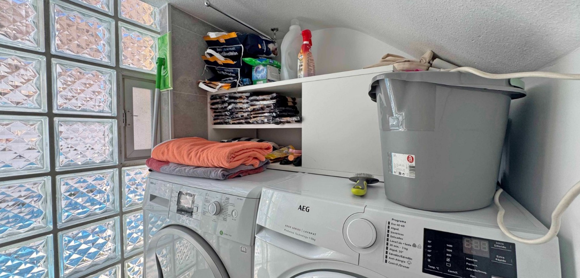 Bathroom in terraced for sale in Orihuela Costa