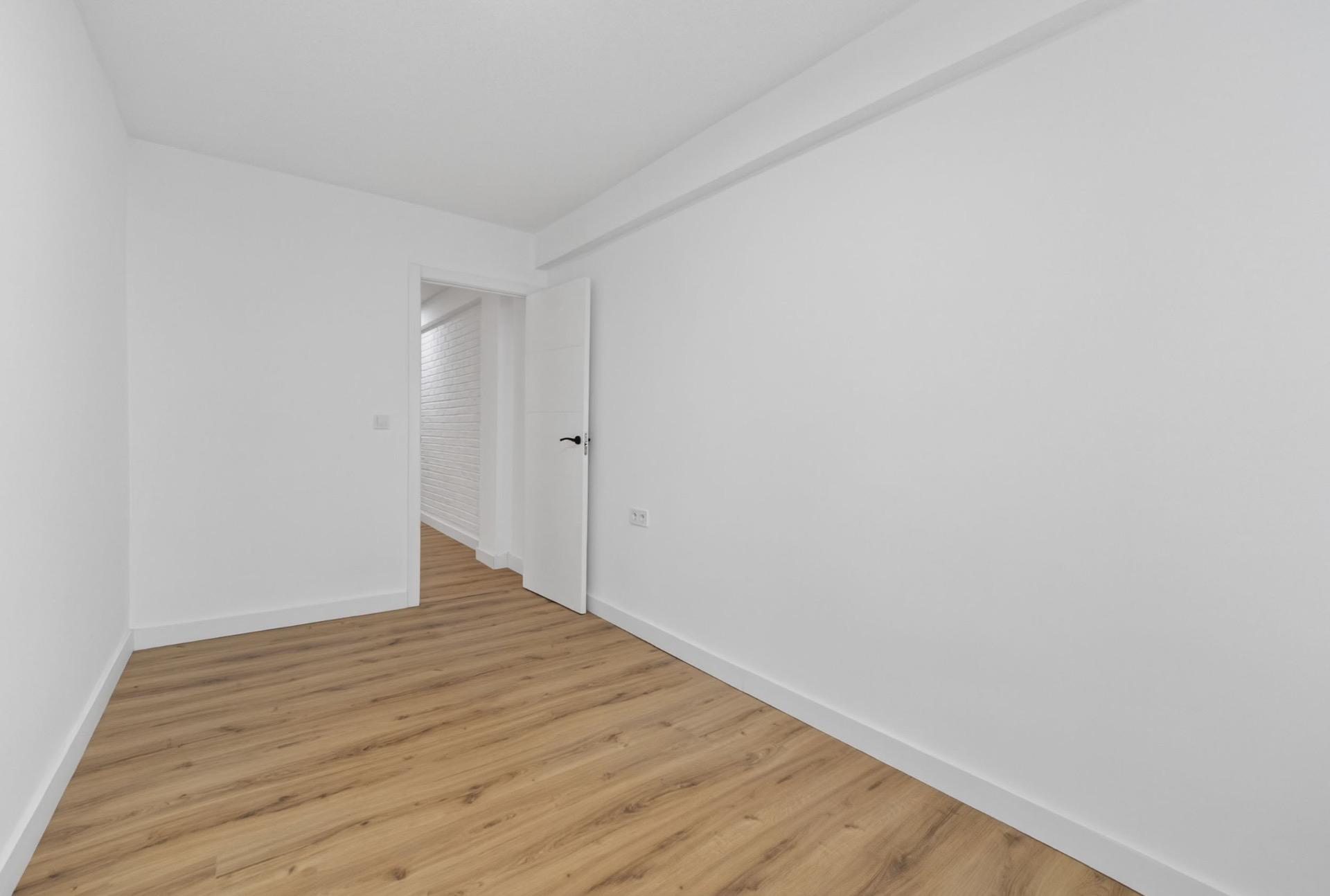 Kitchen in apartment for sale in Torrevieja