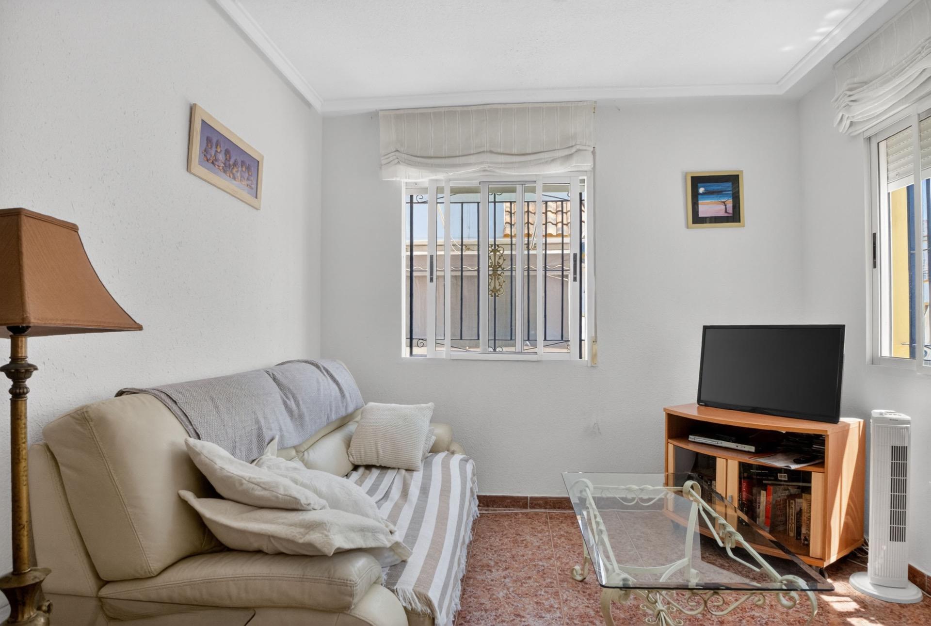Dining area in duplex for sale in Torrevieja