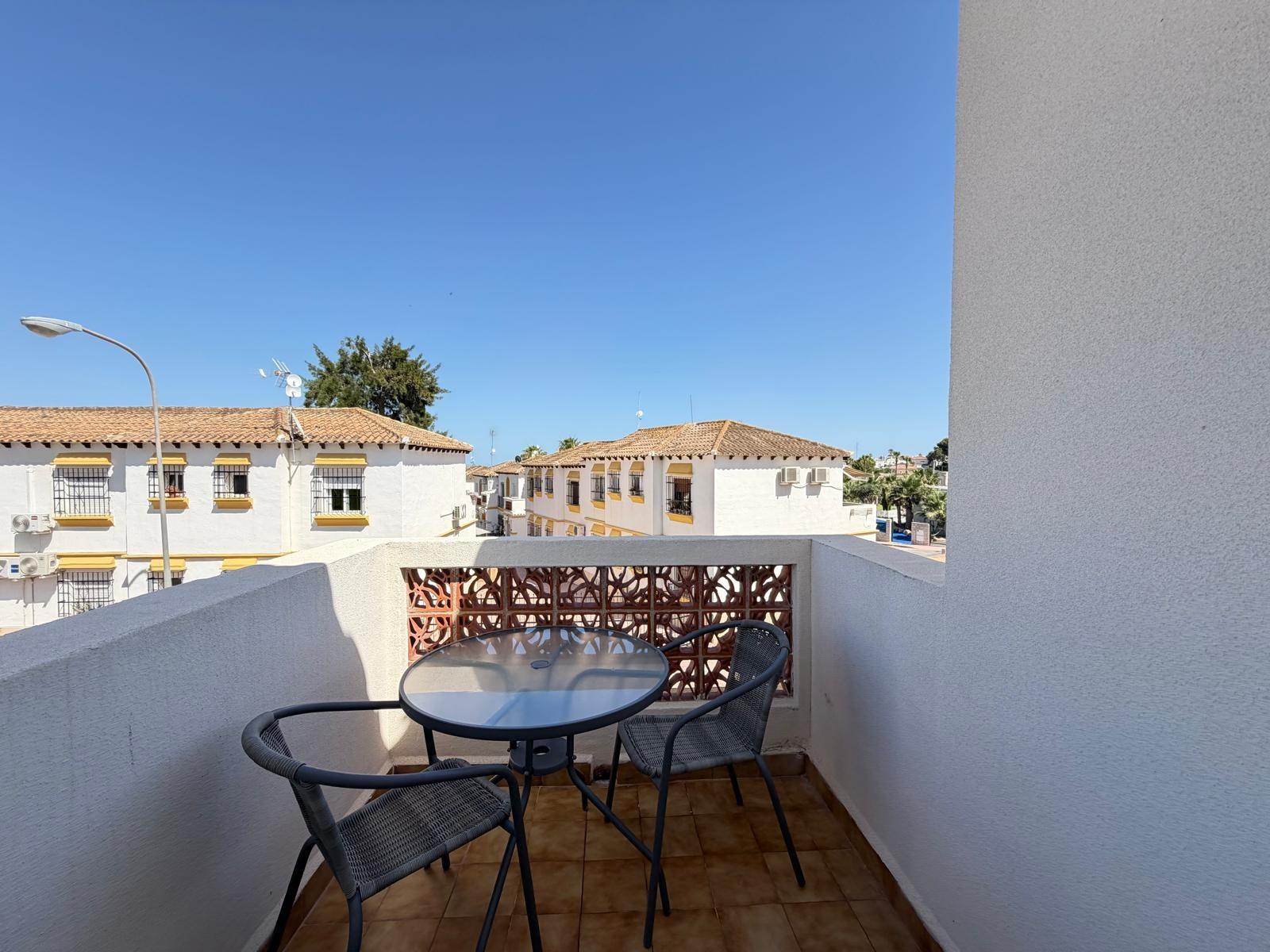Garden in apartment for sale in San Miguel de Salinas