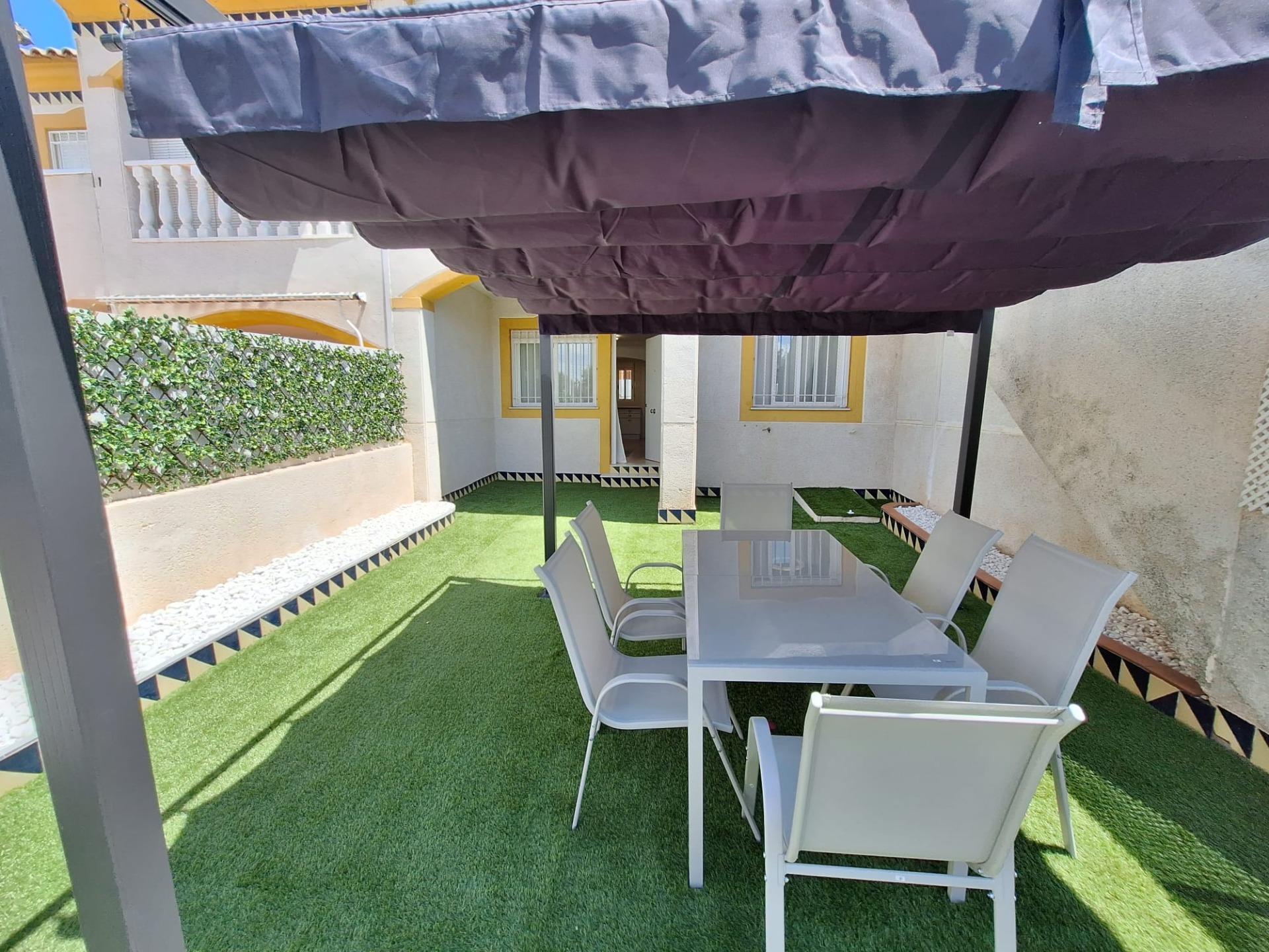 Dining area in bungalow for sale in Torrevieja