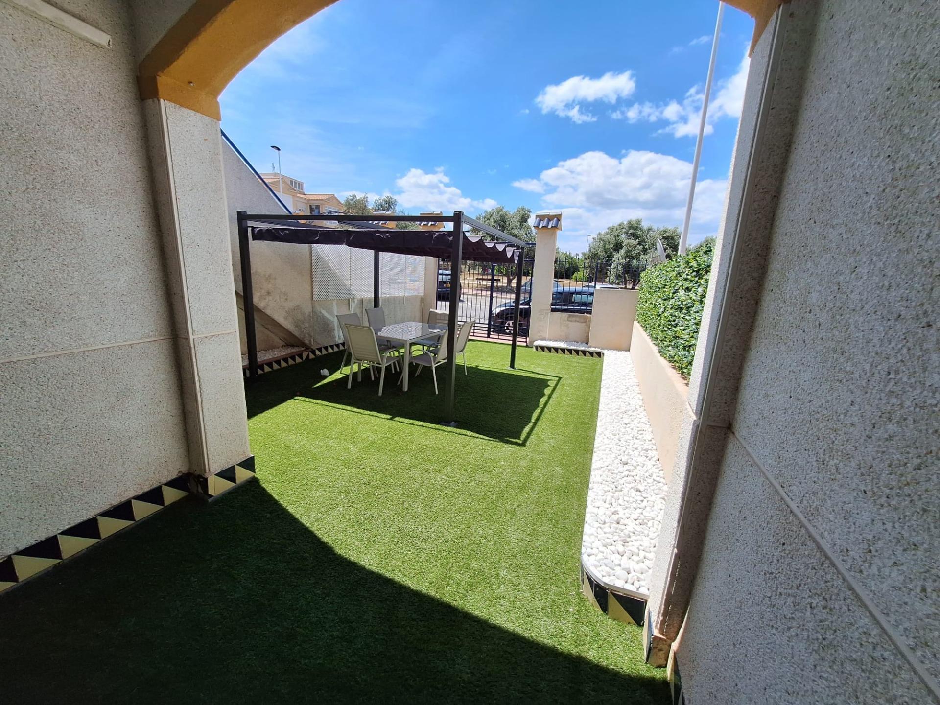 Bedroom in bungalow for sale in Torrevieja