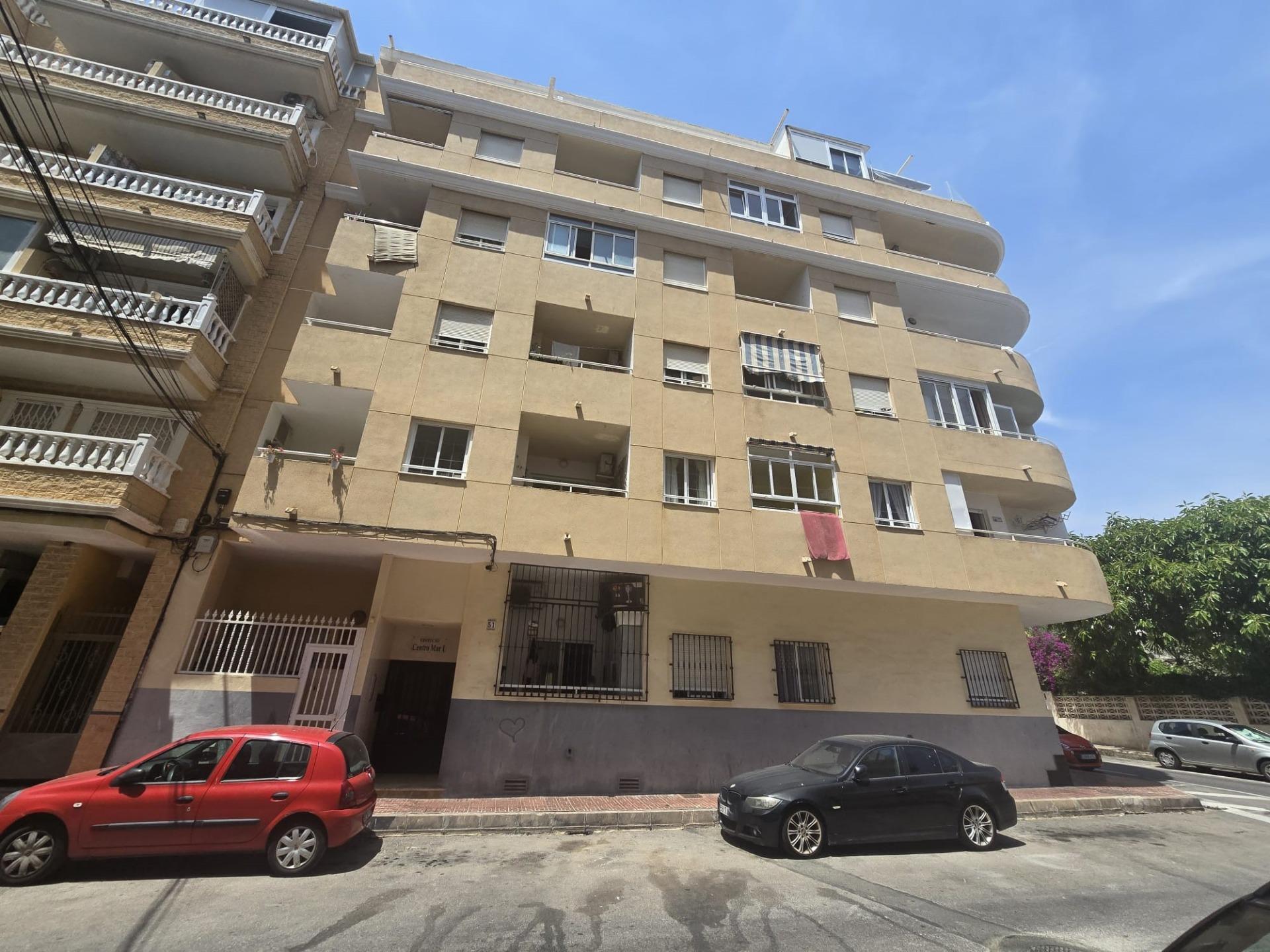 Pool area in apartment for sale in Torrevieja
