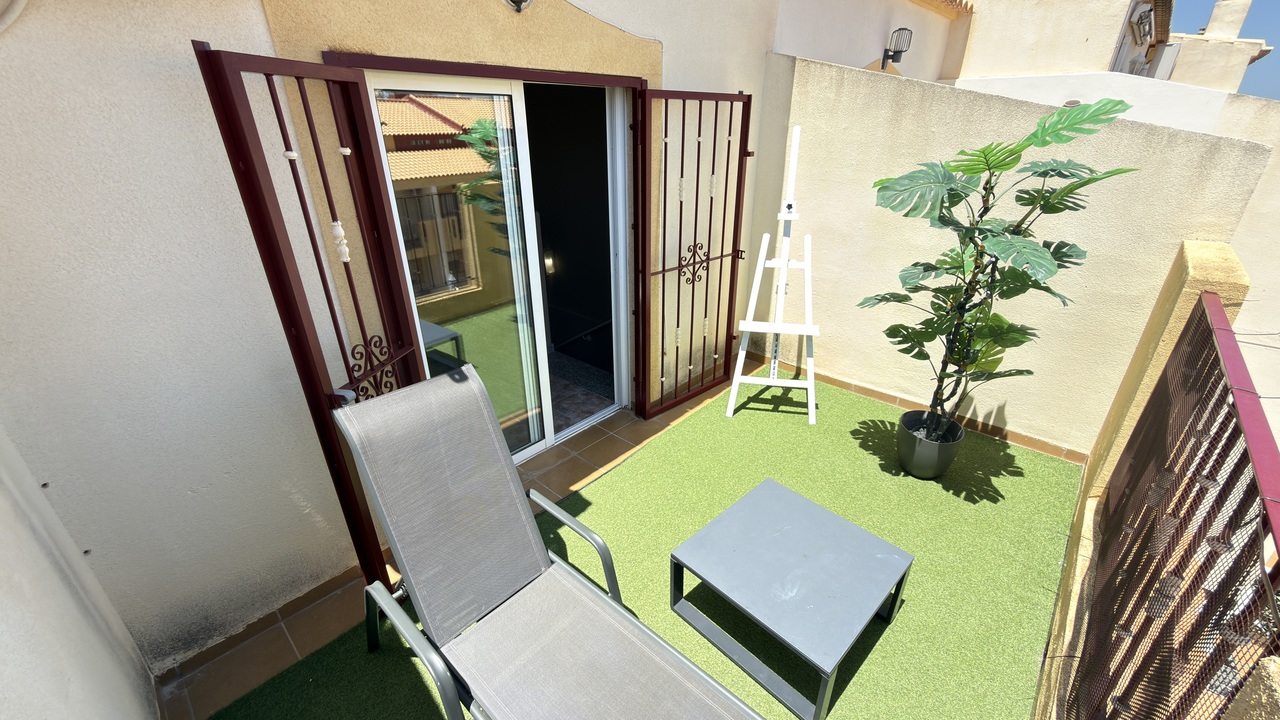 Bedroom in terraced for sale in La Zenia