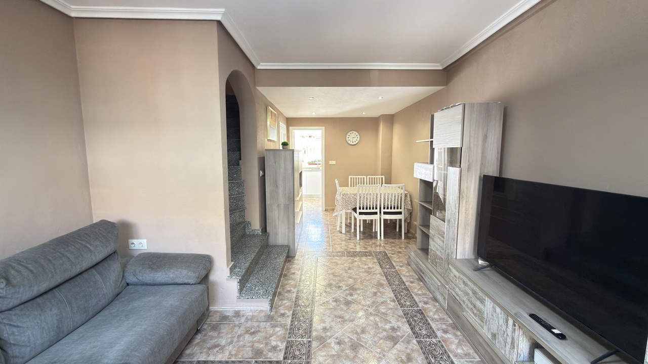 Dining area in terraced for sale in La Zenia