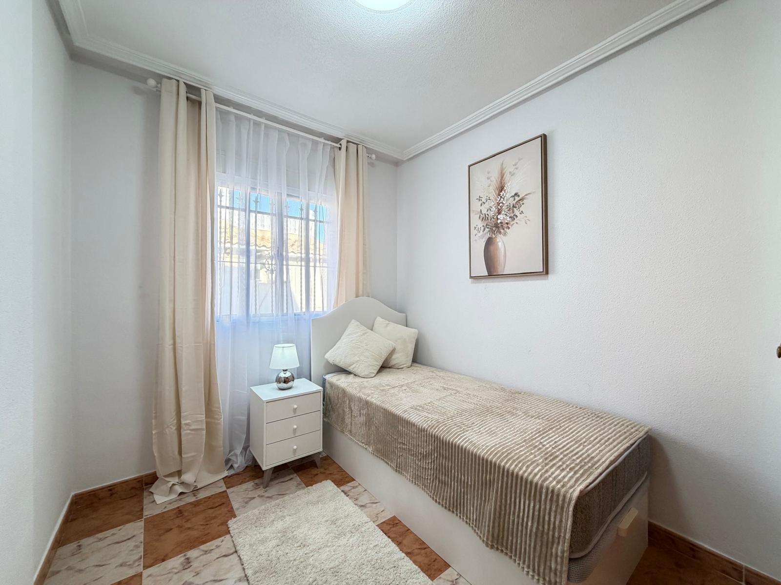 Dining area in terraced for sale in Orihuela Costa