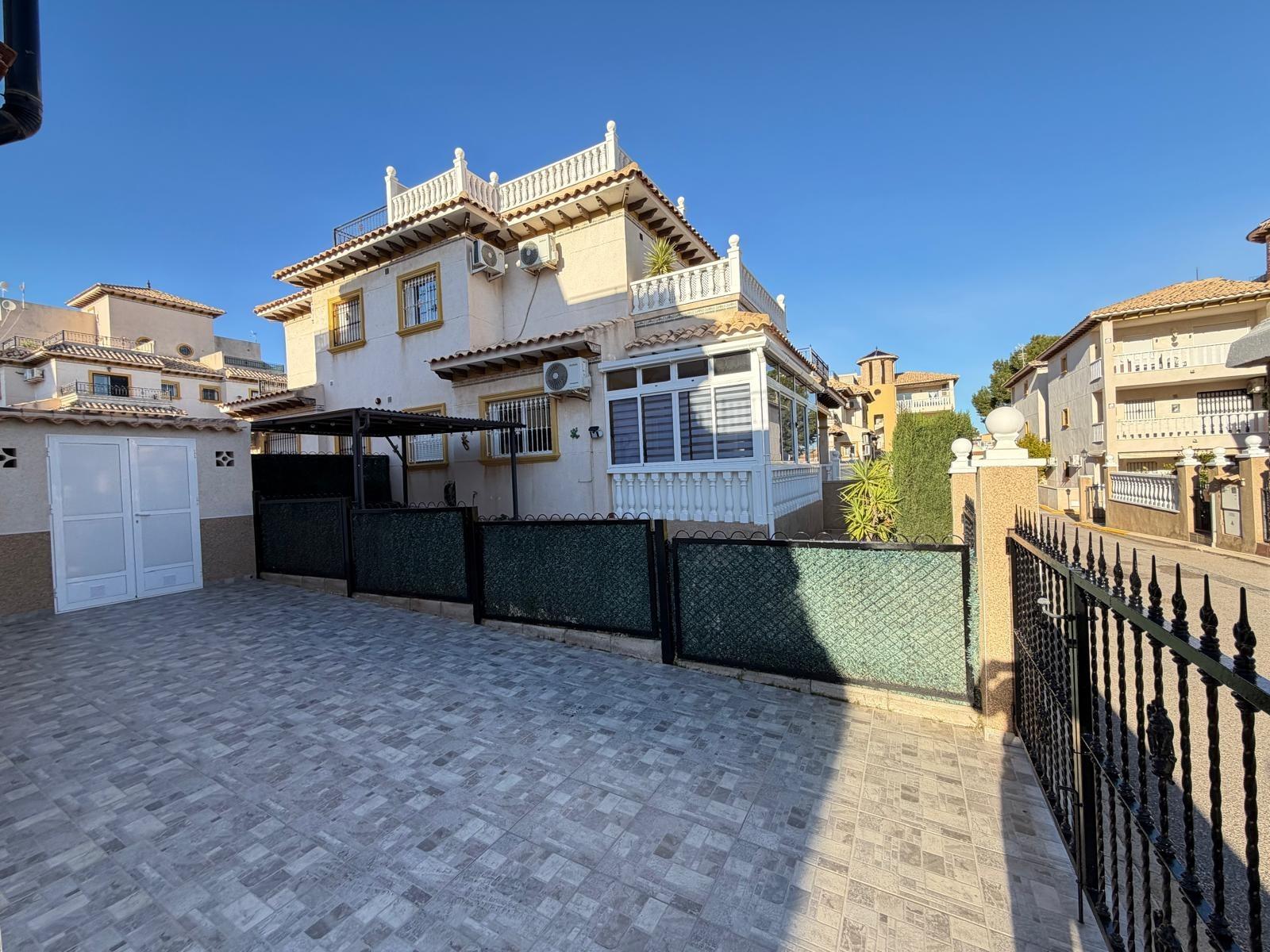 Pool area in terraced for sale in Orihuela Costa