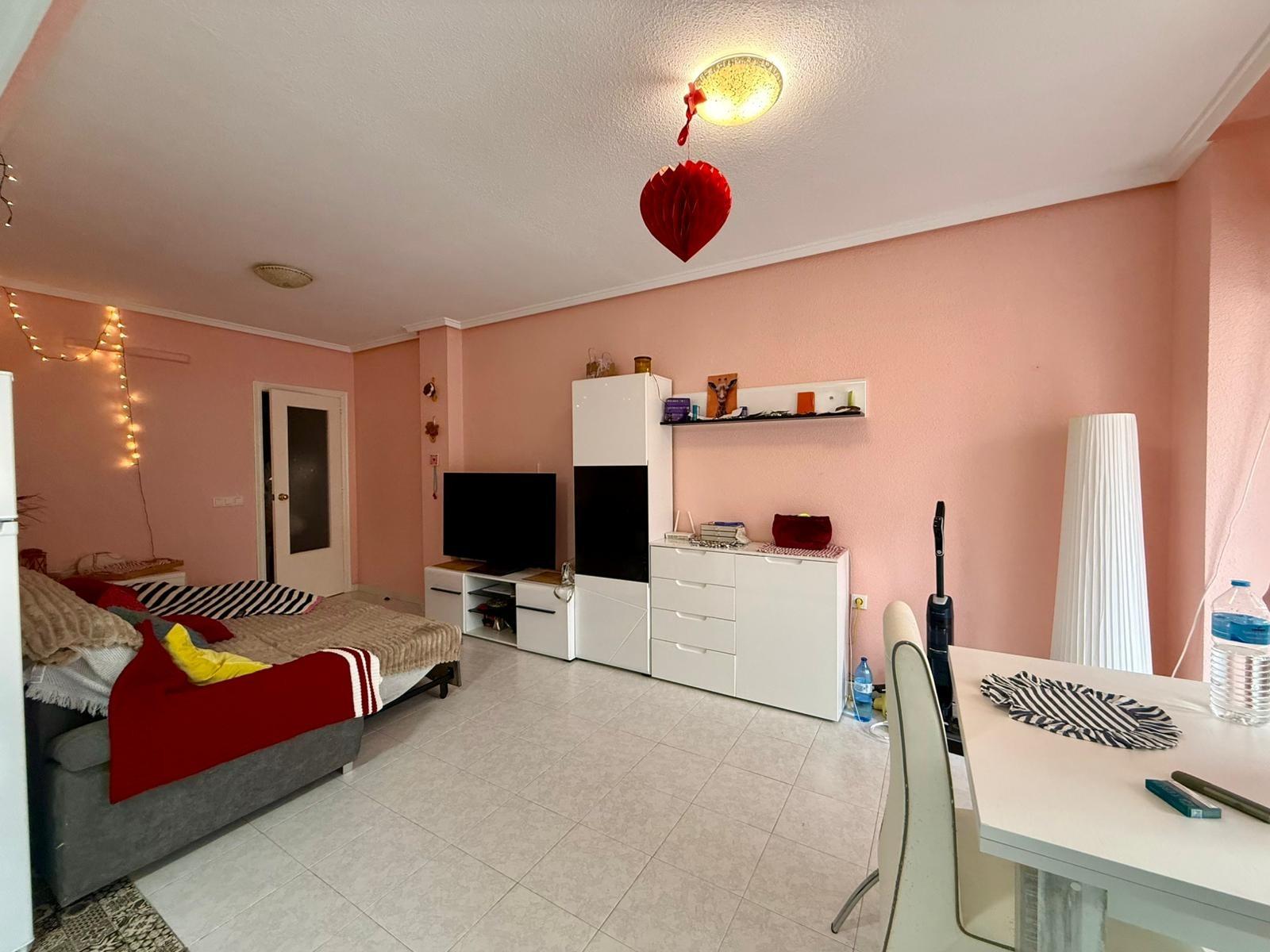 Living room in apartment for sale in Torrevieja