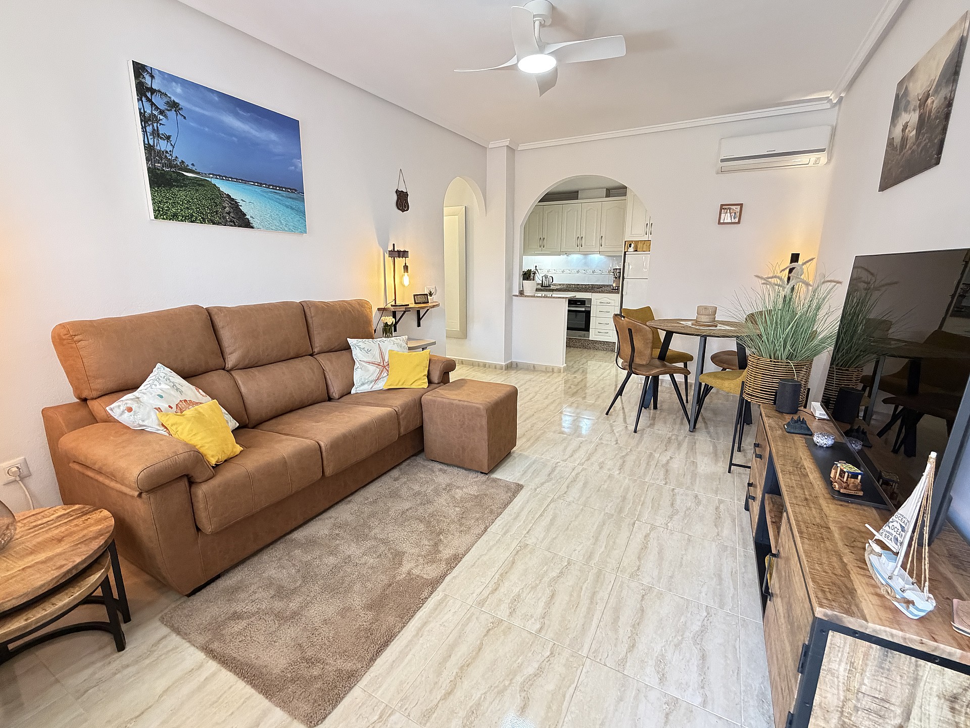 Master bedroom in apartment for sale in Orihuela Costa