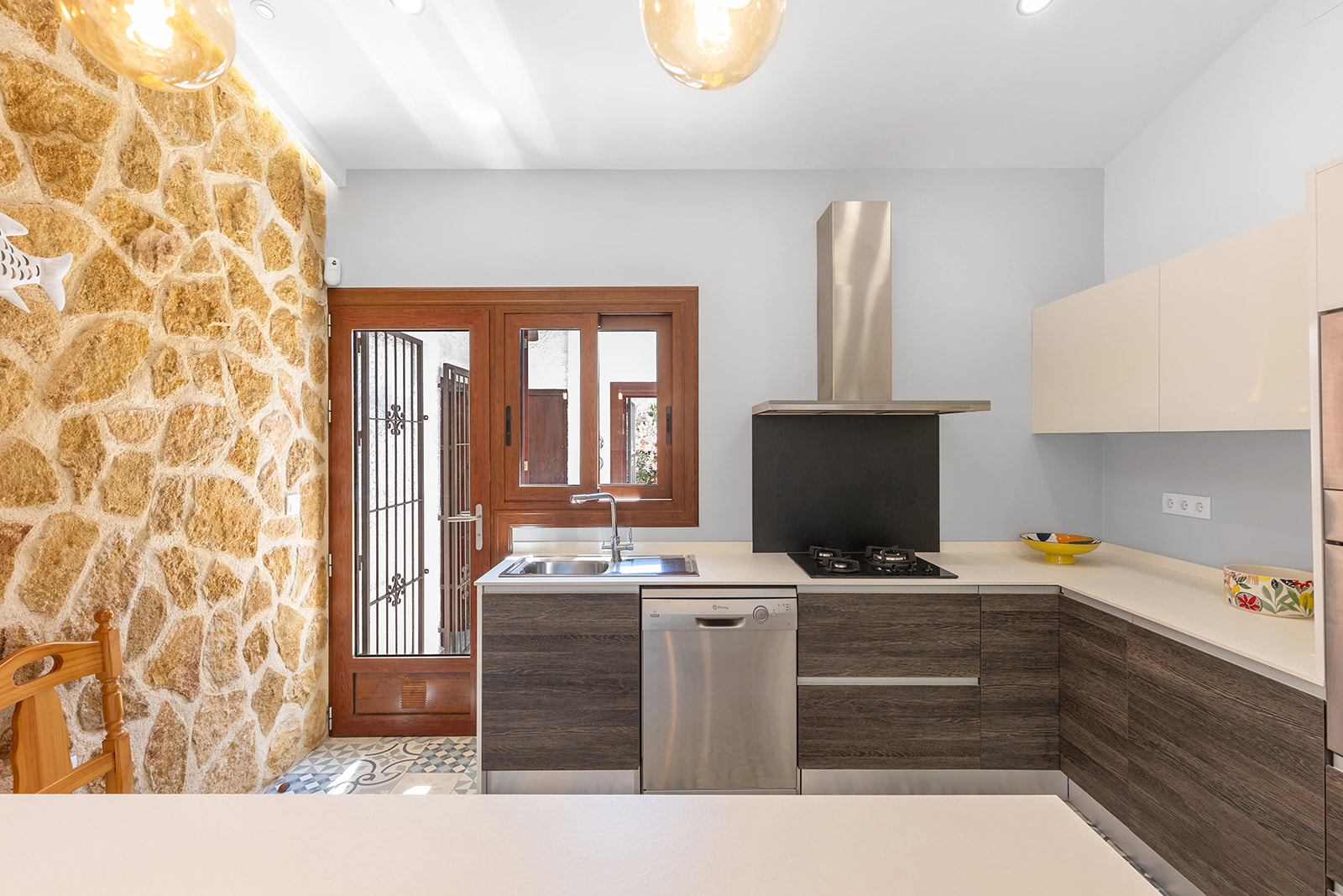 Garden in villa for sale in Orihuela Costa