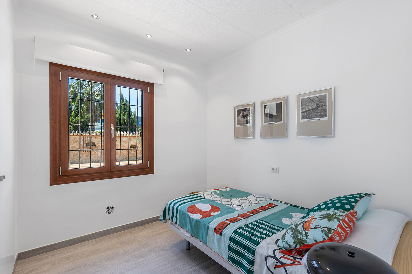 Master bedroom in villa for sale in Orihuela Costa
