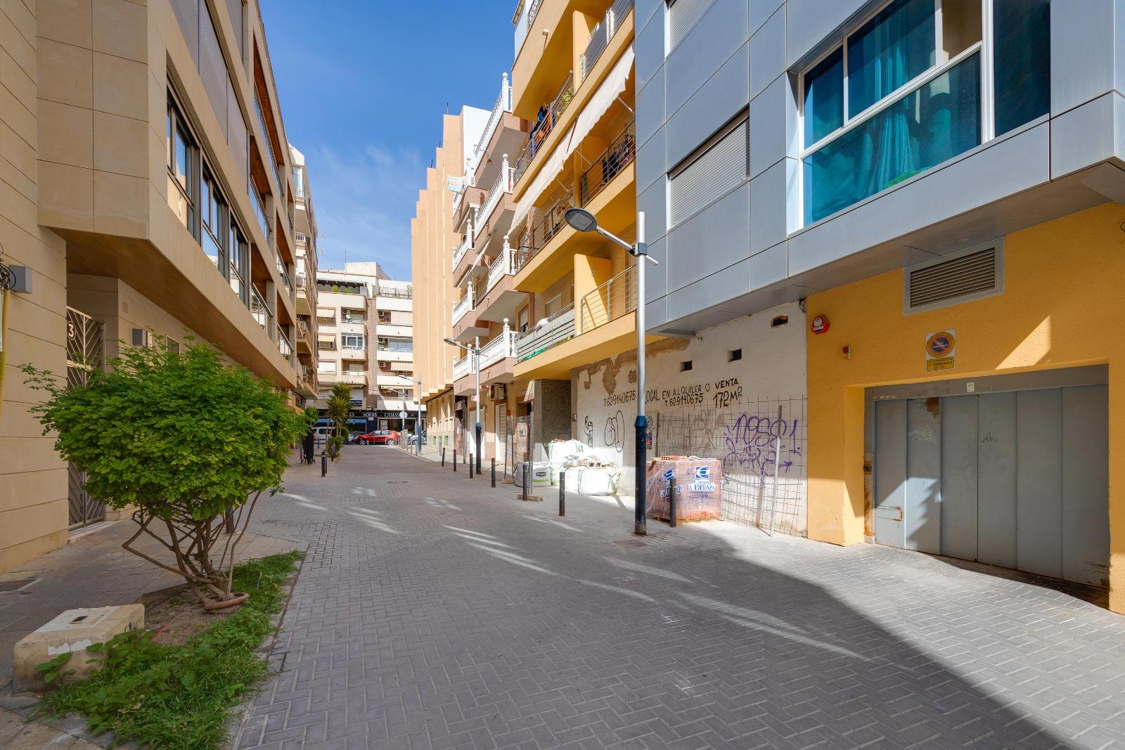 Pool area in penthouse for sale in Torrevieja