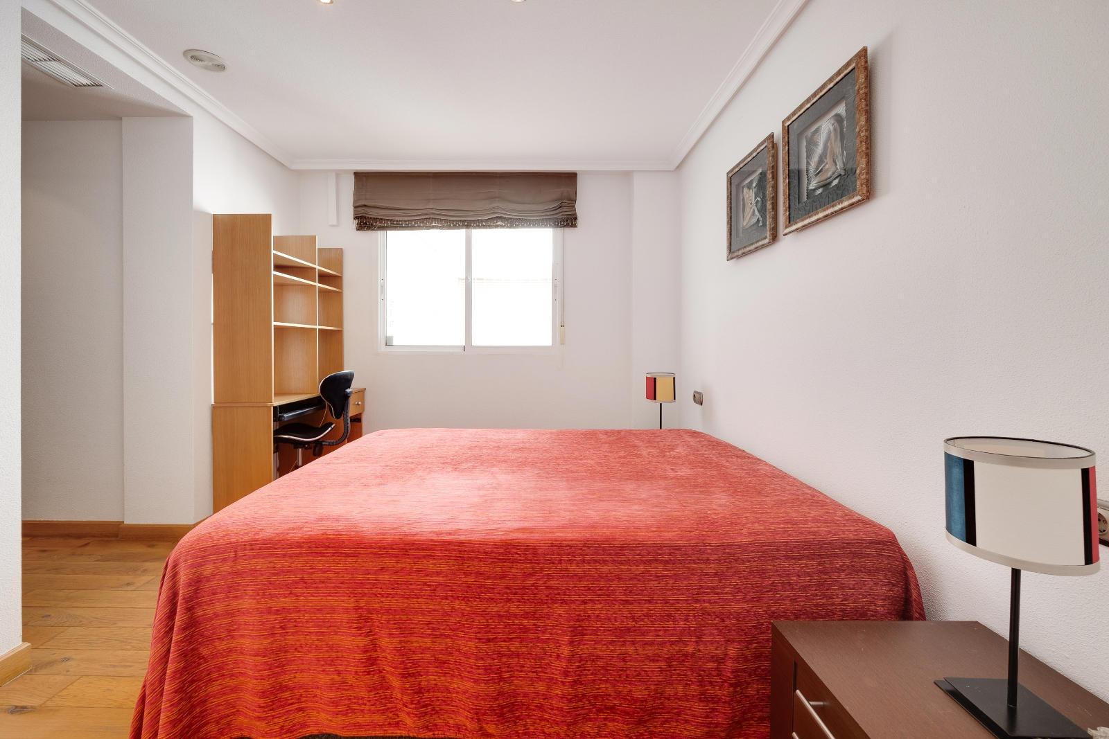 Garden in penthouse for sale in Torrevieja