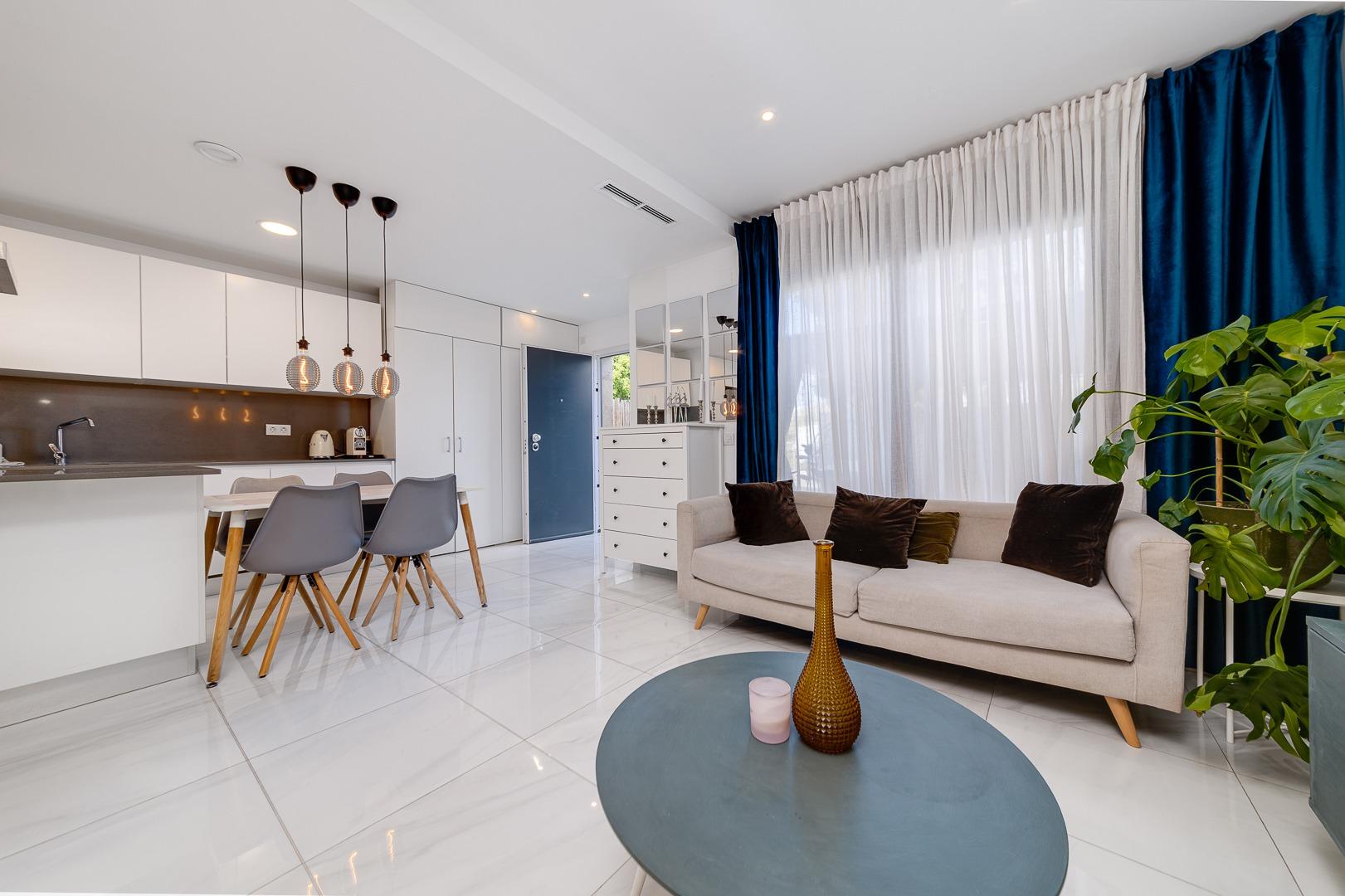 Master bedroom in terraced for sale in Alicante