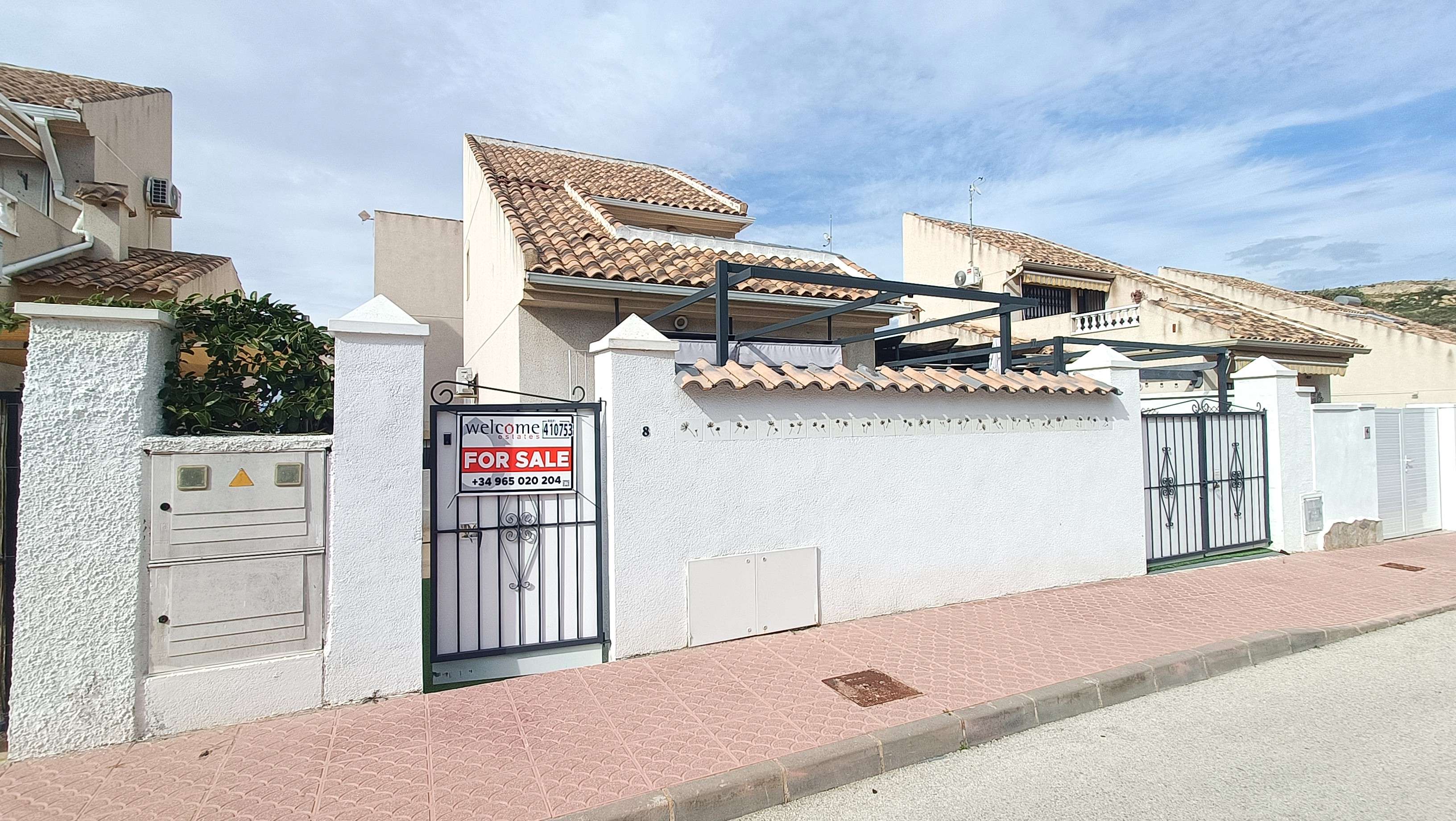 Kitchen in villa for sale in Rojales
