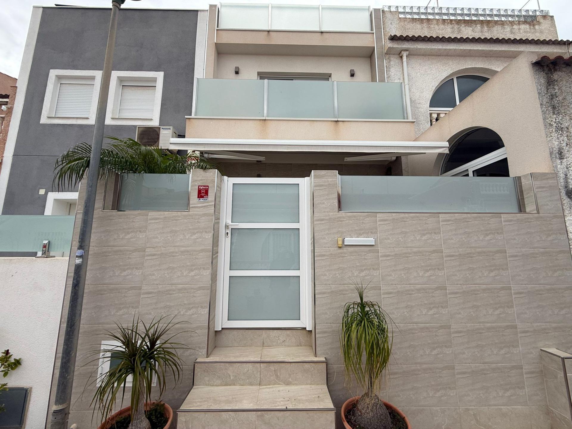 Terrace in terraced for sale in Torrevieja