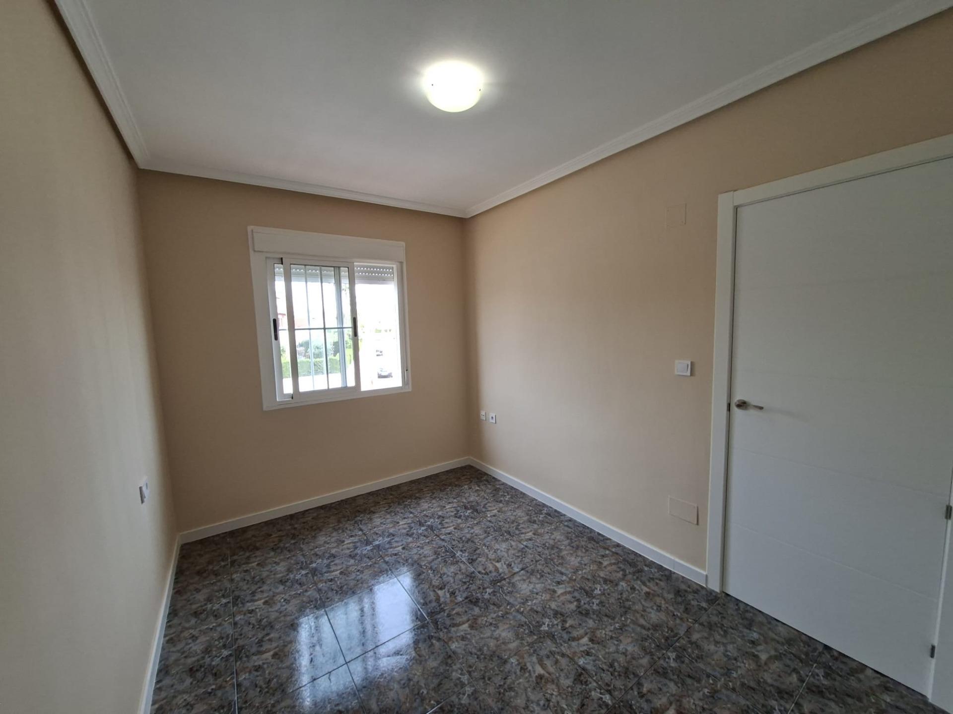 Master bedroom in bungalow for sale in Orihuela Costa