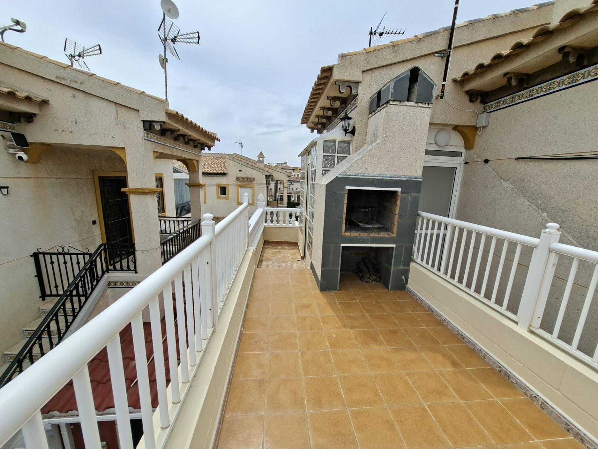 Bedroom in bungalow for sale in Orihuela Costa