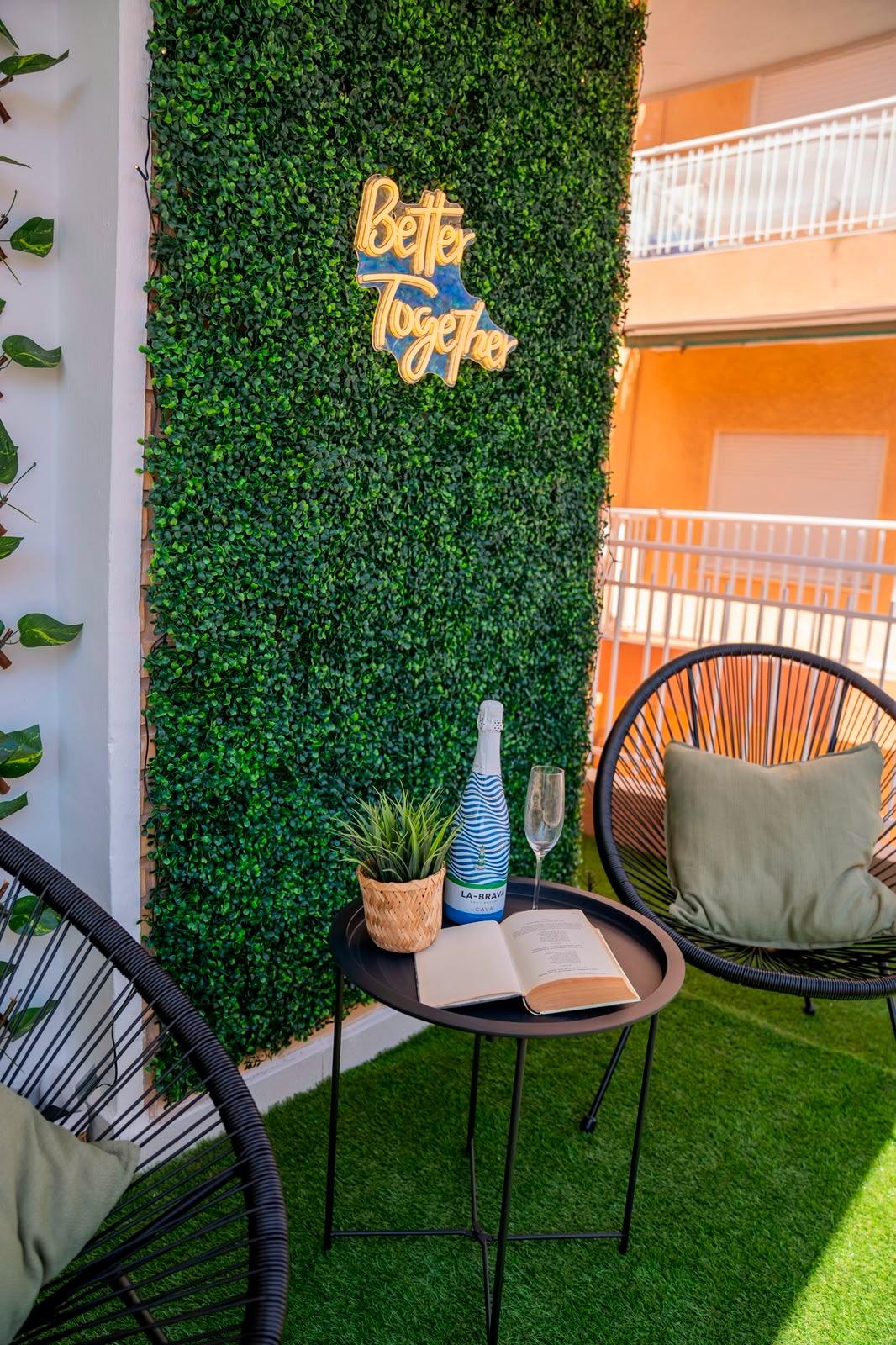 Master bedroom in apartment for sale in Lo Pagan