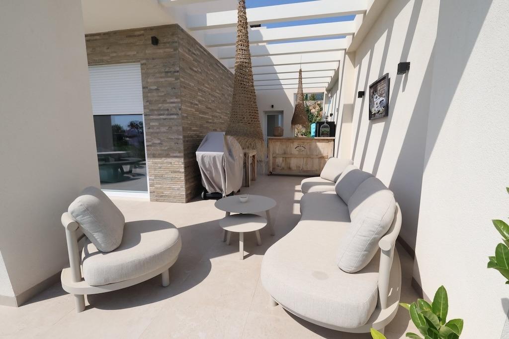 Exterior view in villa for sale in Algorfa