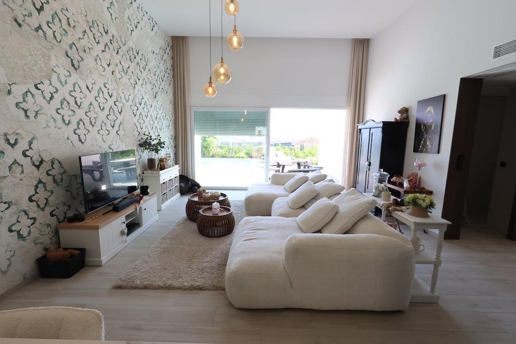 Garden in villa for sale in Algorfa