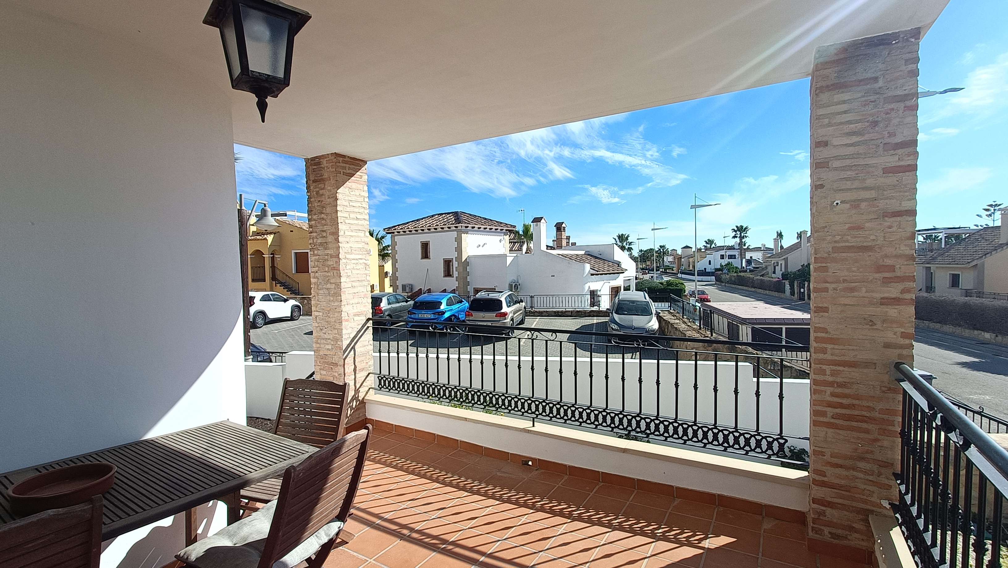 Master bedroom in villa for sale in Algorfa
