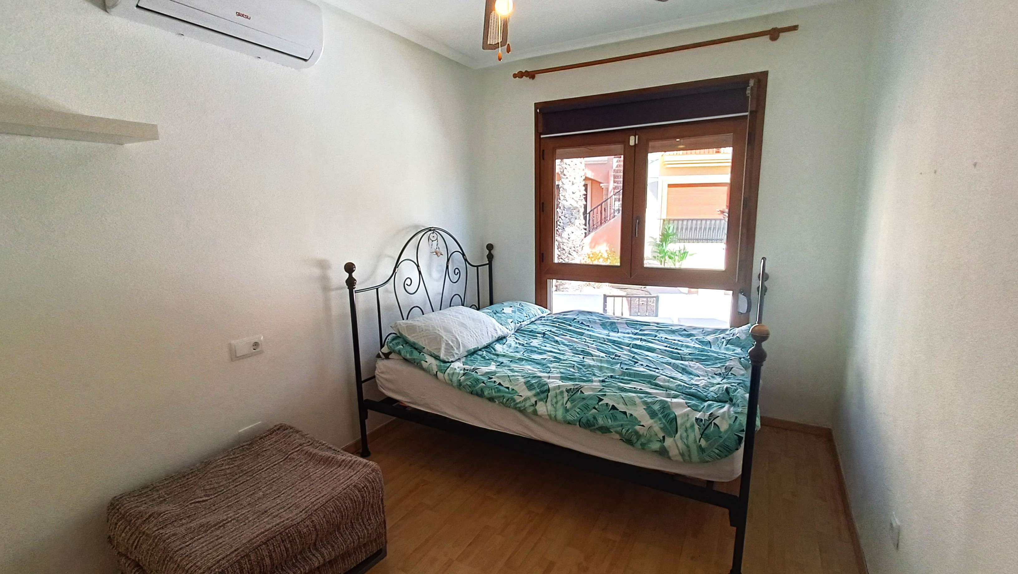 Bathroom in villa for sale in Algorfa
