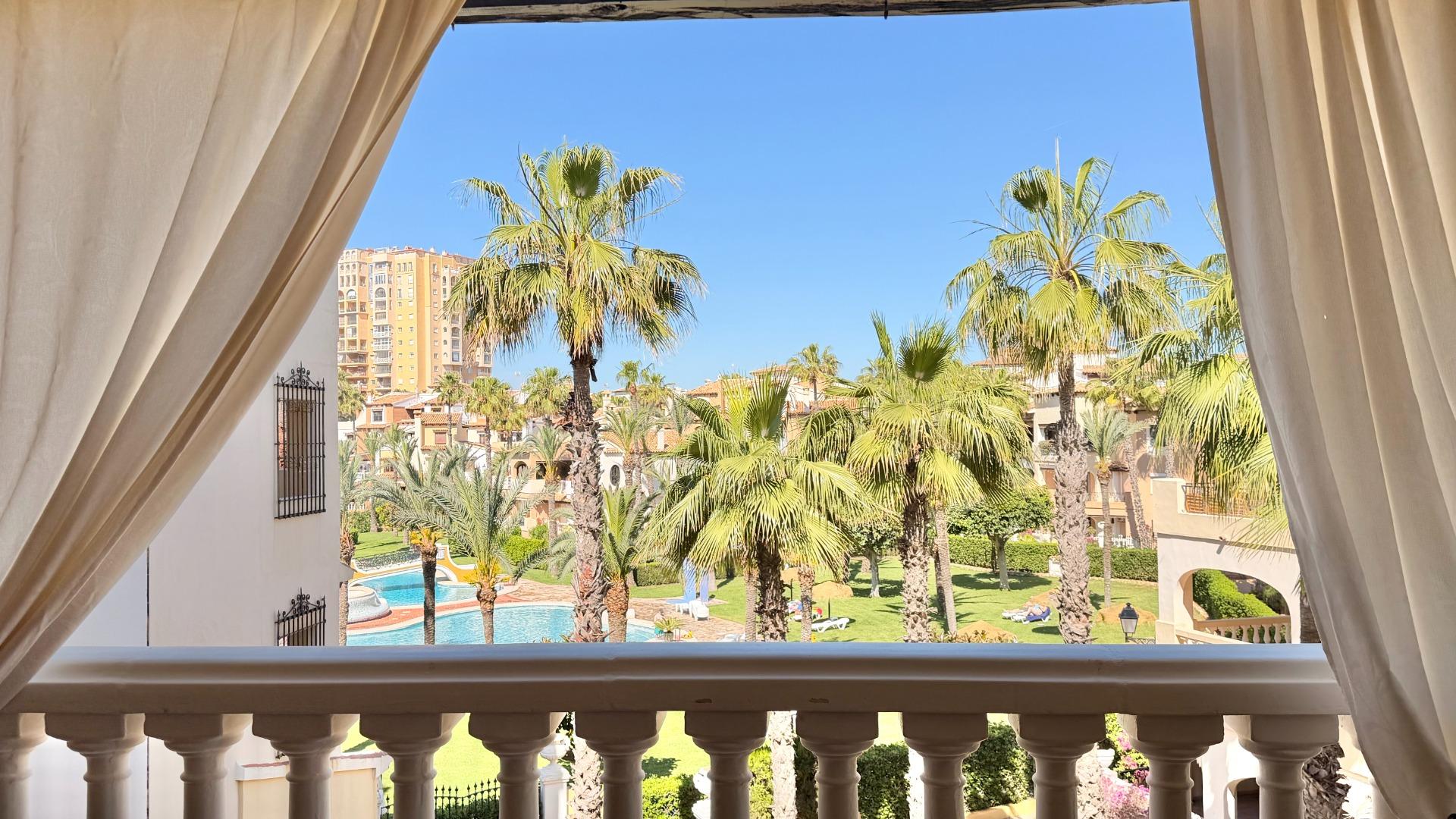 Dining area in apartment for sale in Torrevieja