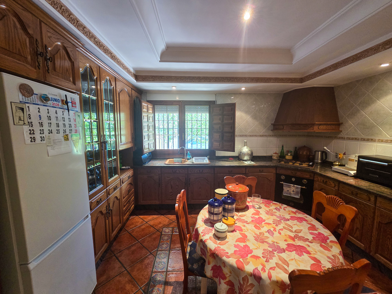 Kitchen in villa for sale in Elche