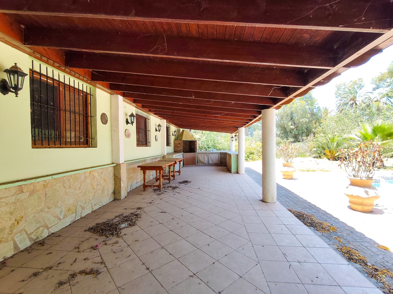 Kitchen in villa for sale in Elche