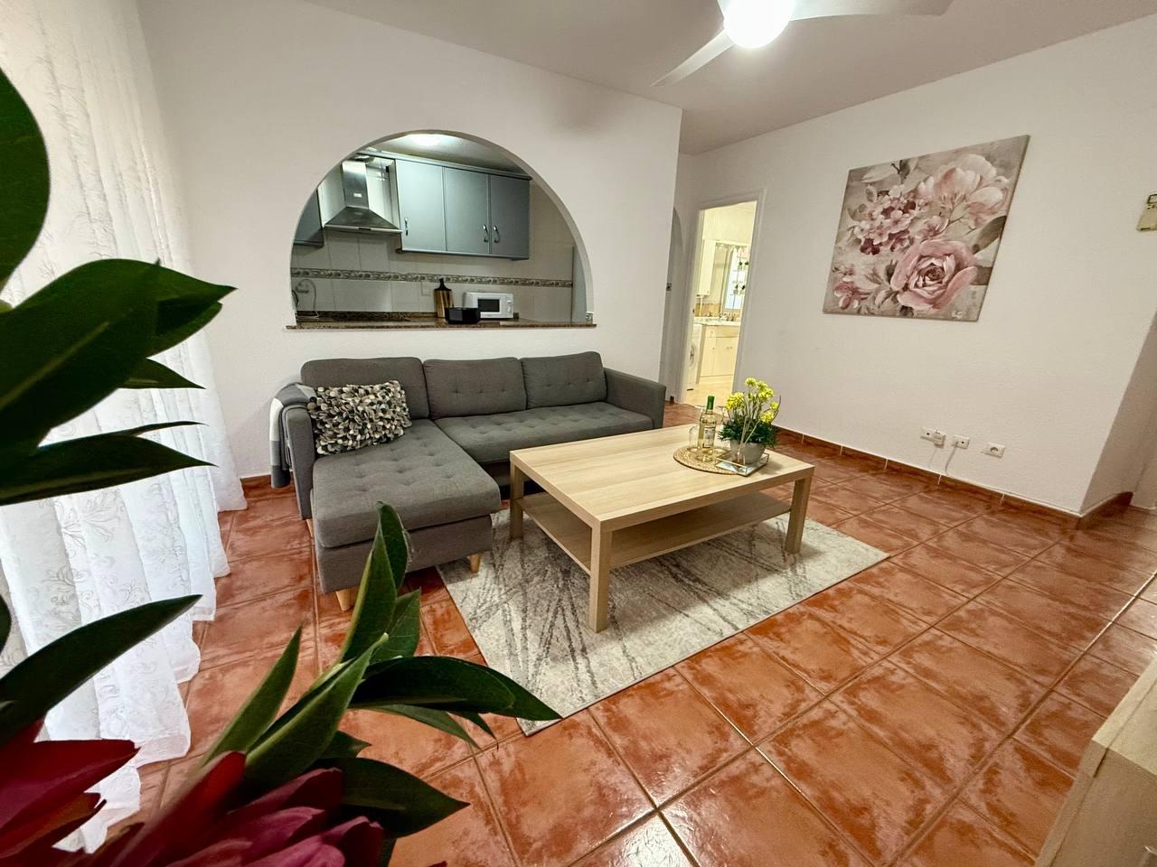 Living room in apartment for sale in Torrevieja