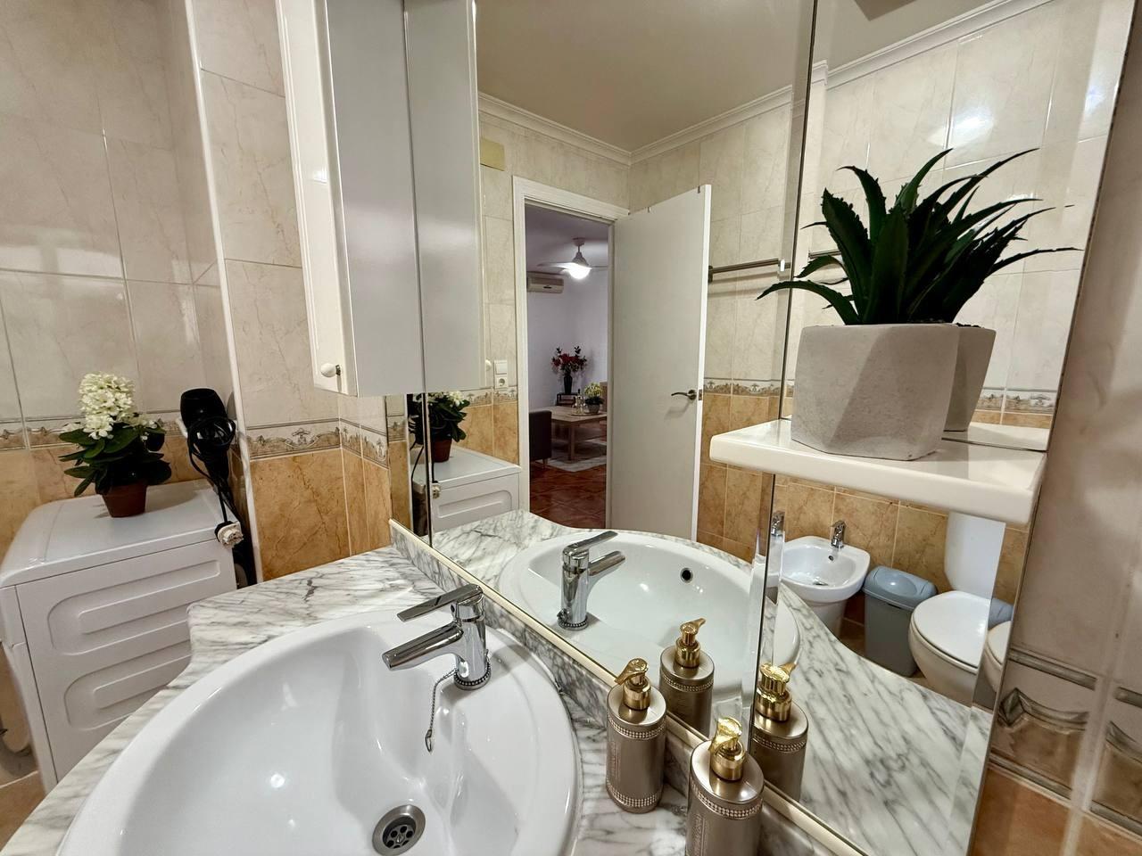 Bathroom in apartment for sale in Torrevieja