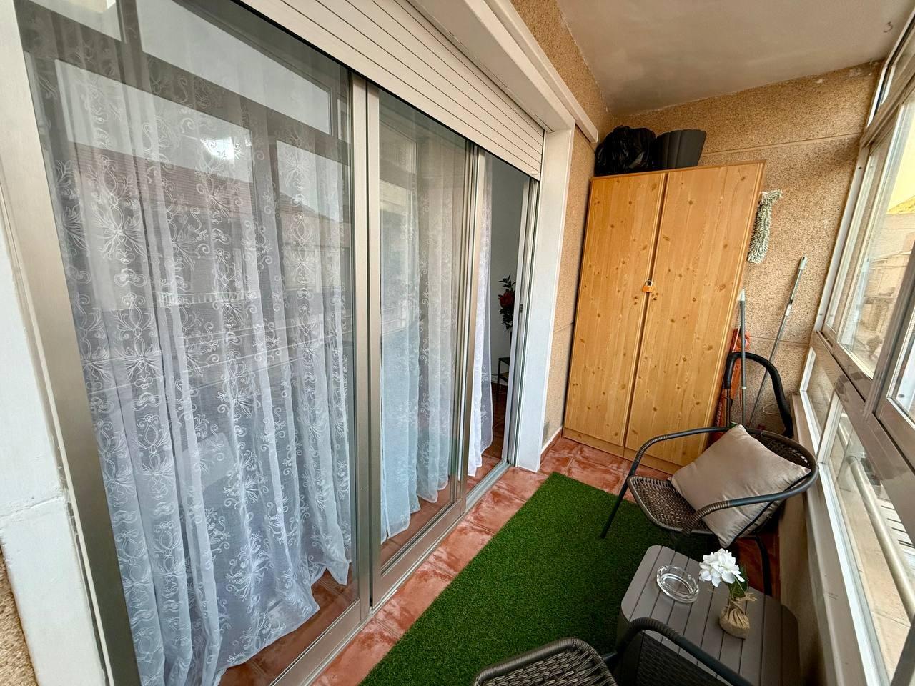 Master bedroom in apartment for sale in Torrevieja