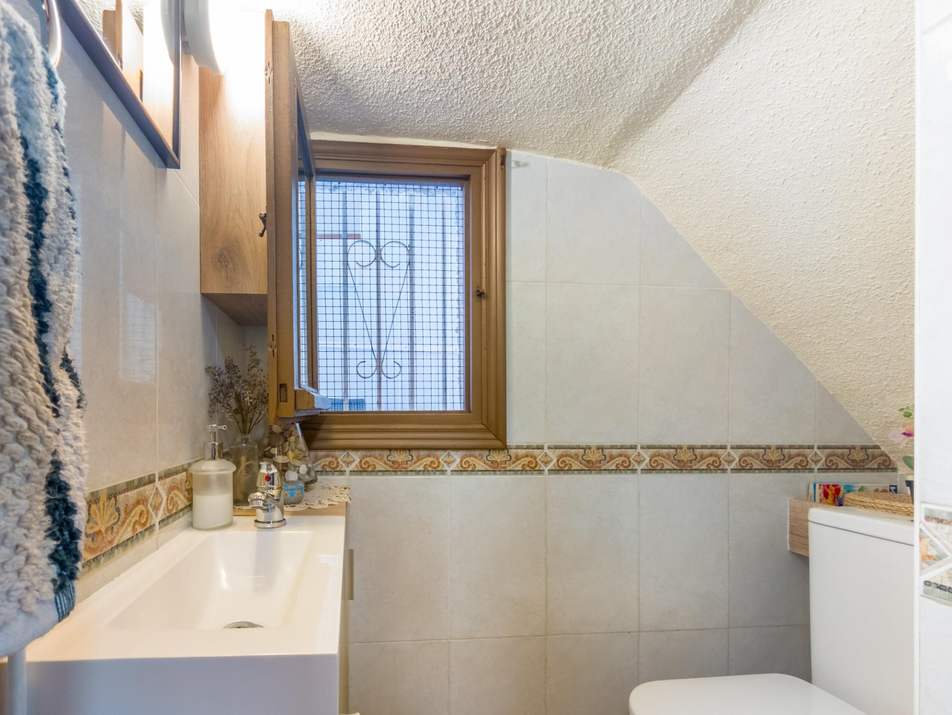 Kitchen in terraced for sale in Torrevieja
