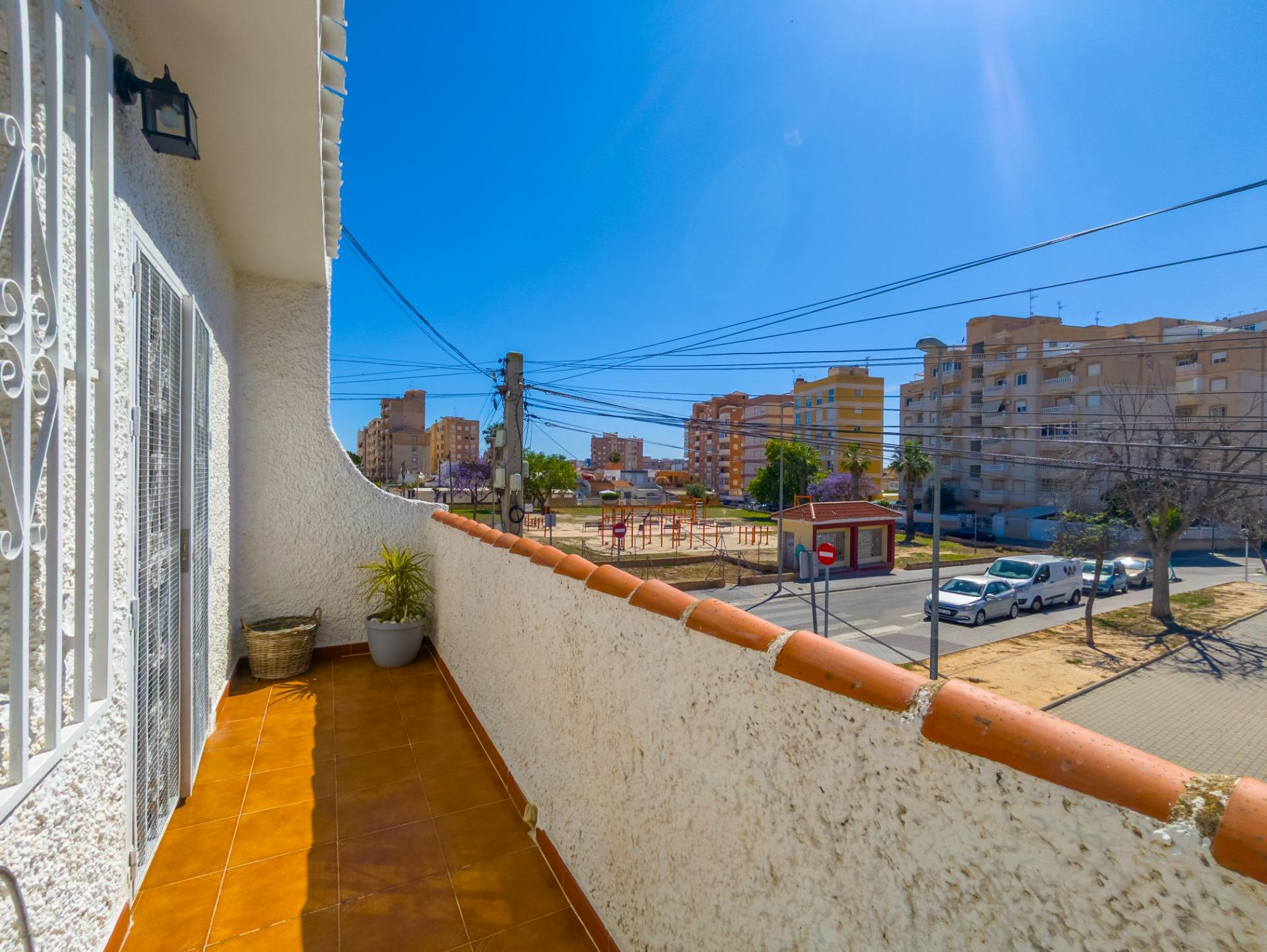 Bedroom in terraced for sale in Torrevieja