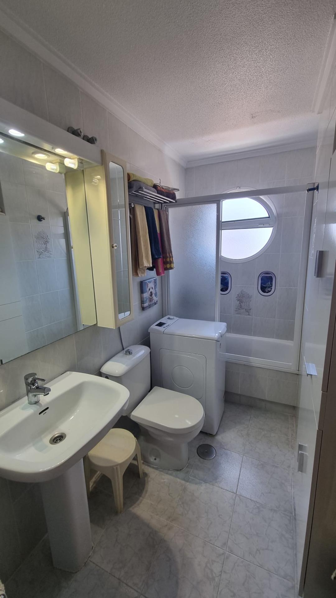Living room in apartment for sale in Torrevieja