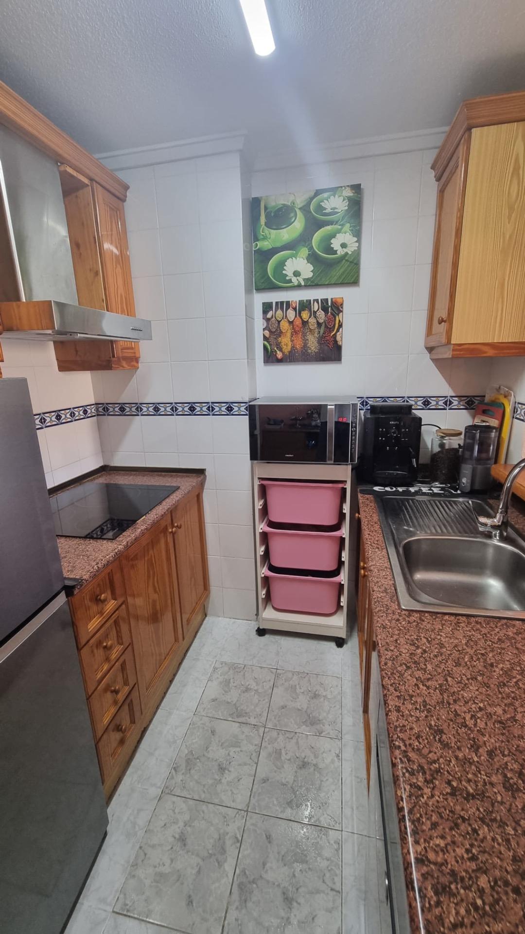 Kitchen in apartment for sale in Torrevieja
