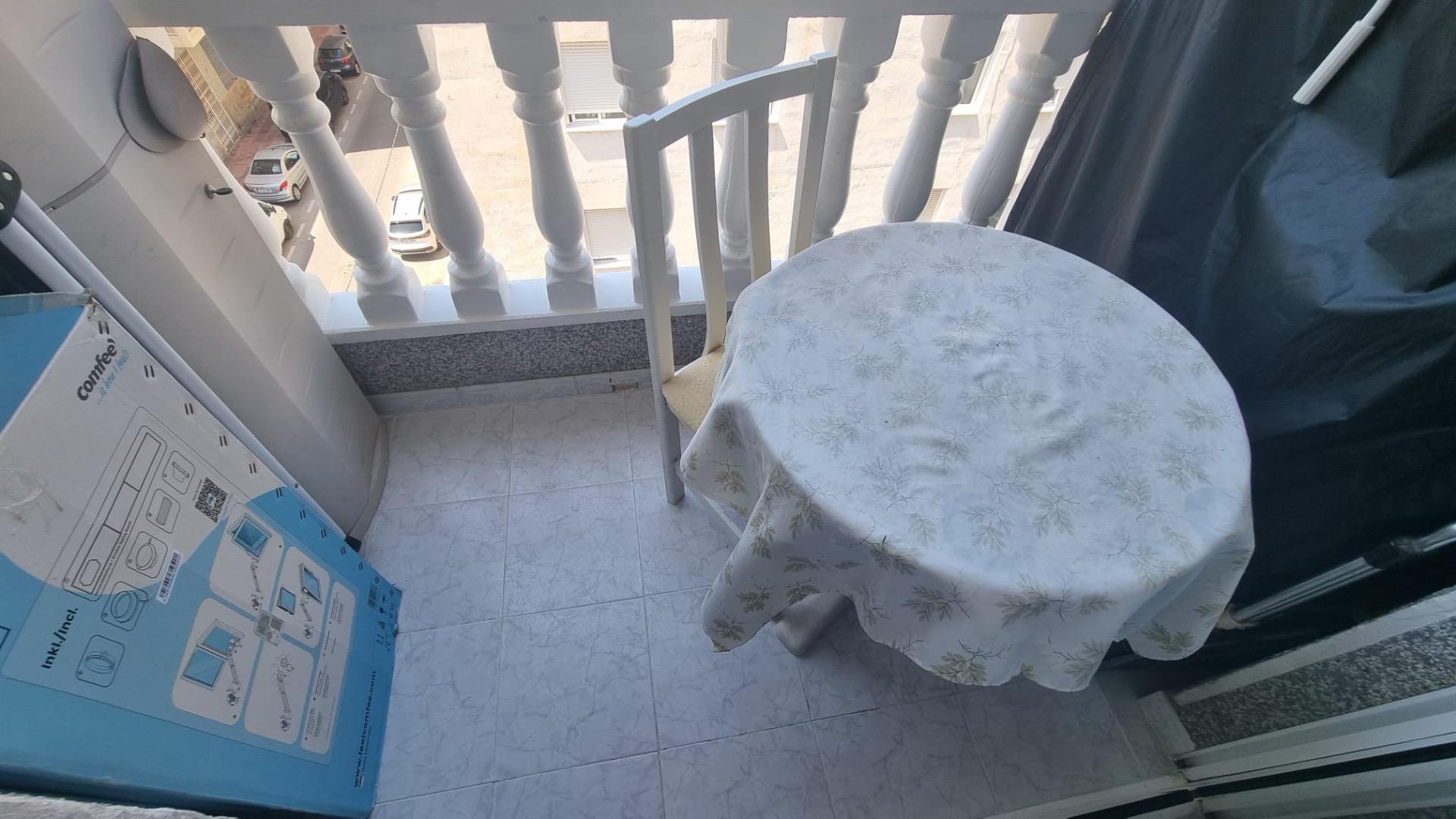 Master bedroom in apartment for sale in Torrevieja