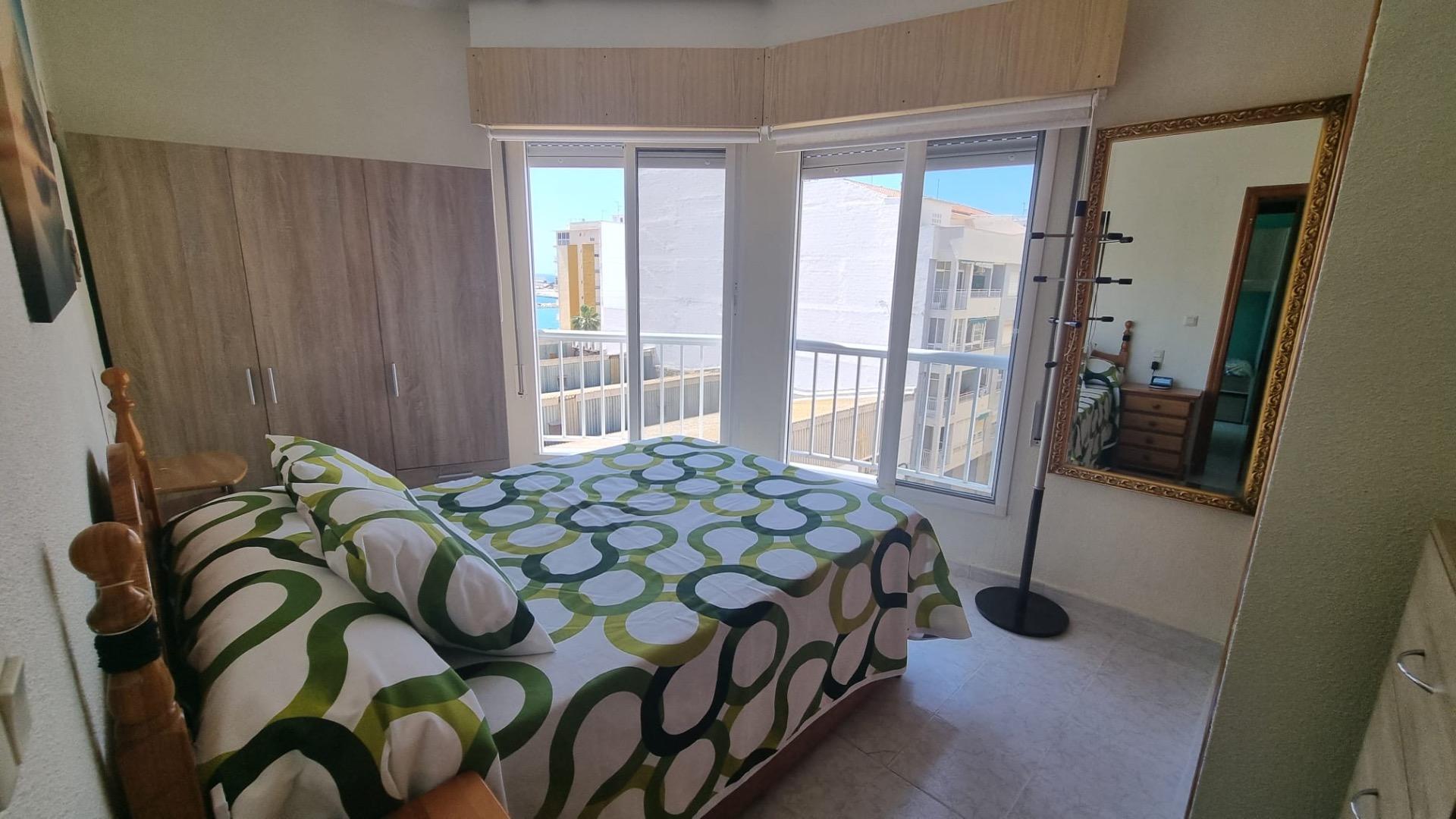 Terrace in apartment for sale in Torrevieja