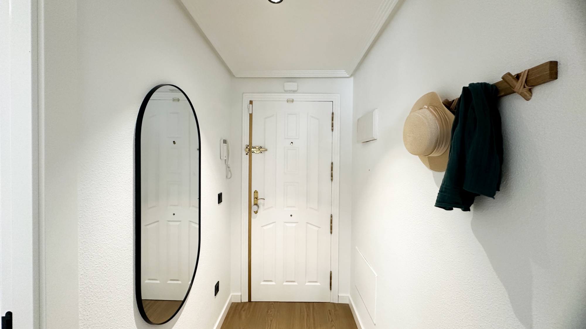 Bathroom in apartment for sale in Orihuela Costa