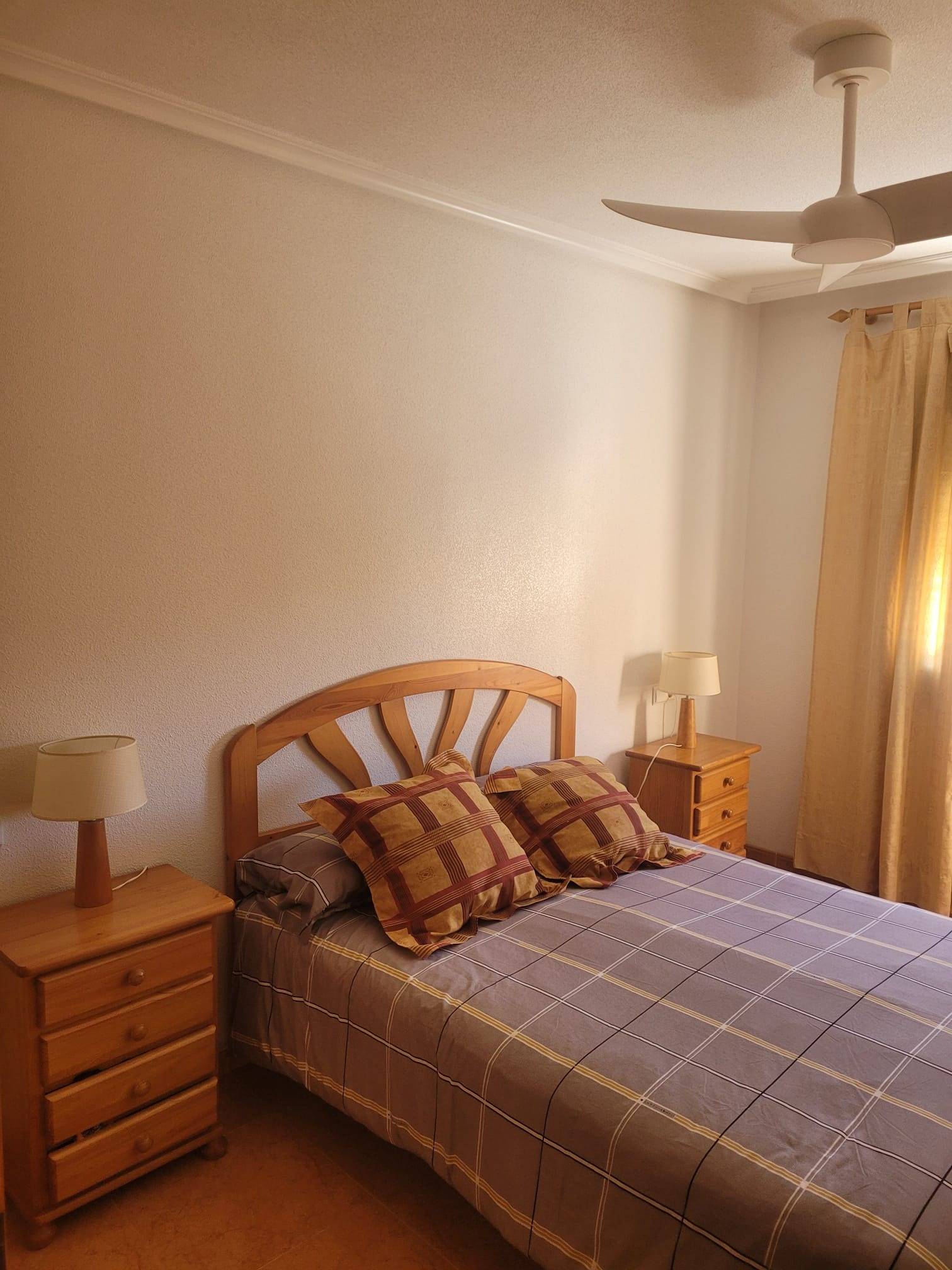 Living room in apartment for sale in Los Alcazares