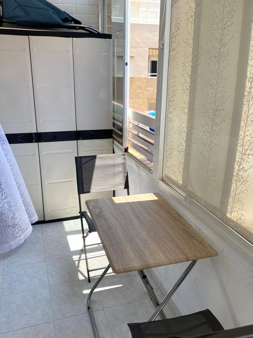 Master bedroom in apartment for sale in Torrevieja