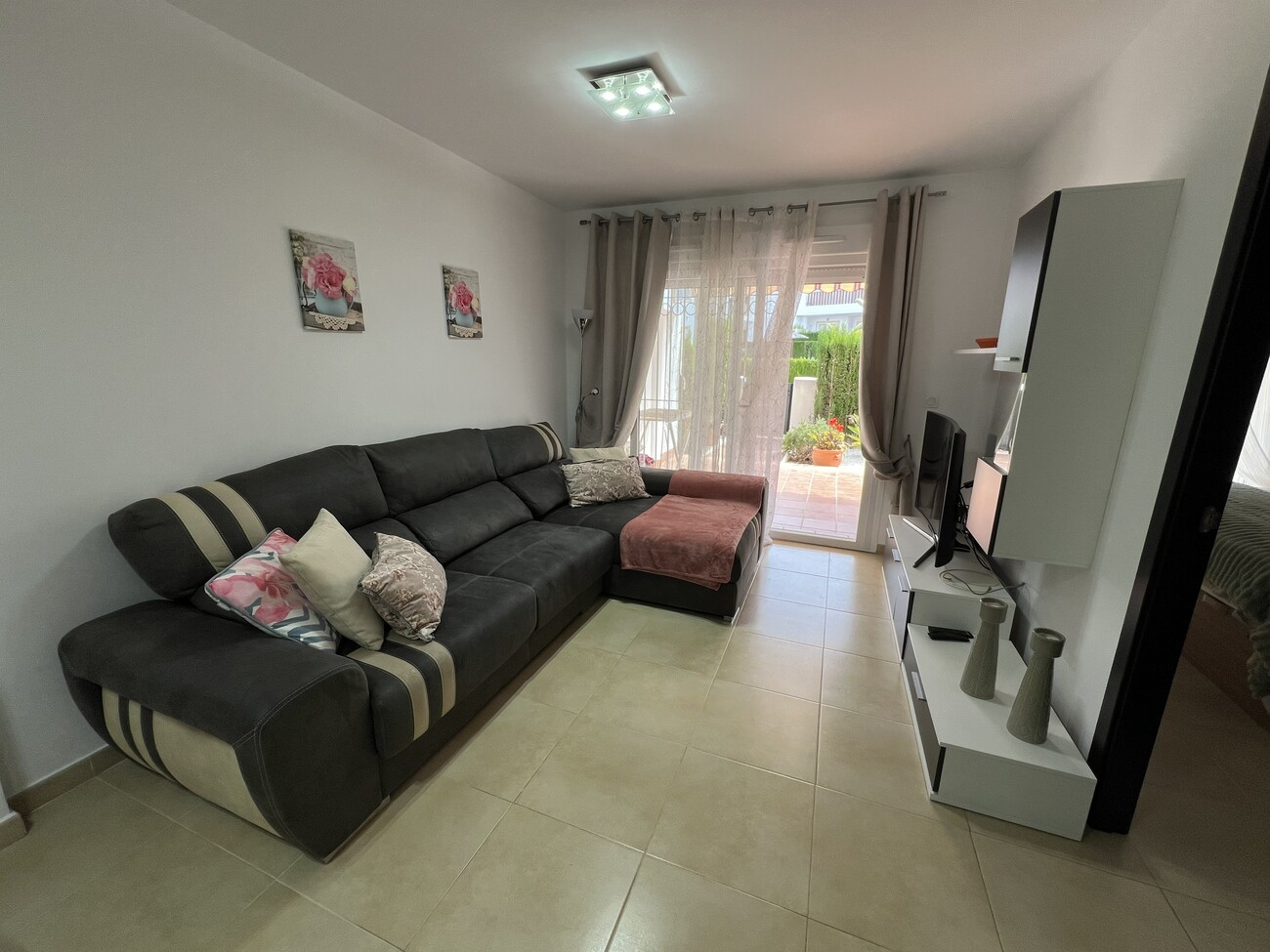 Dining area in apartment for sale in Orihuela Costa
