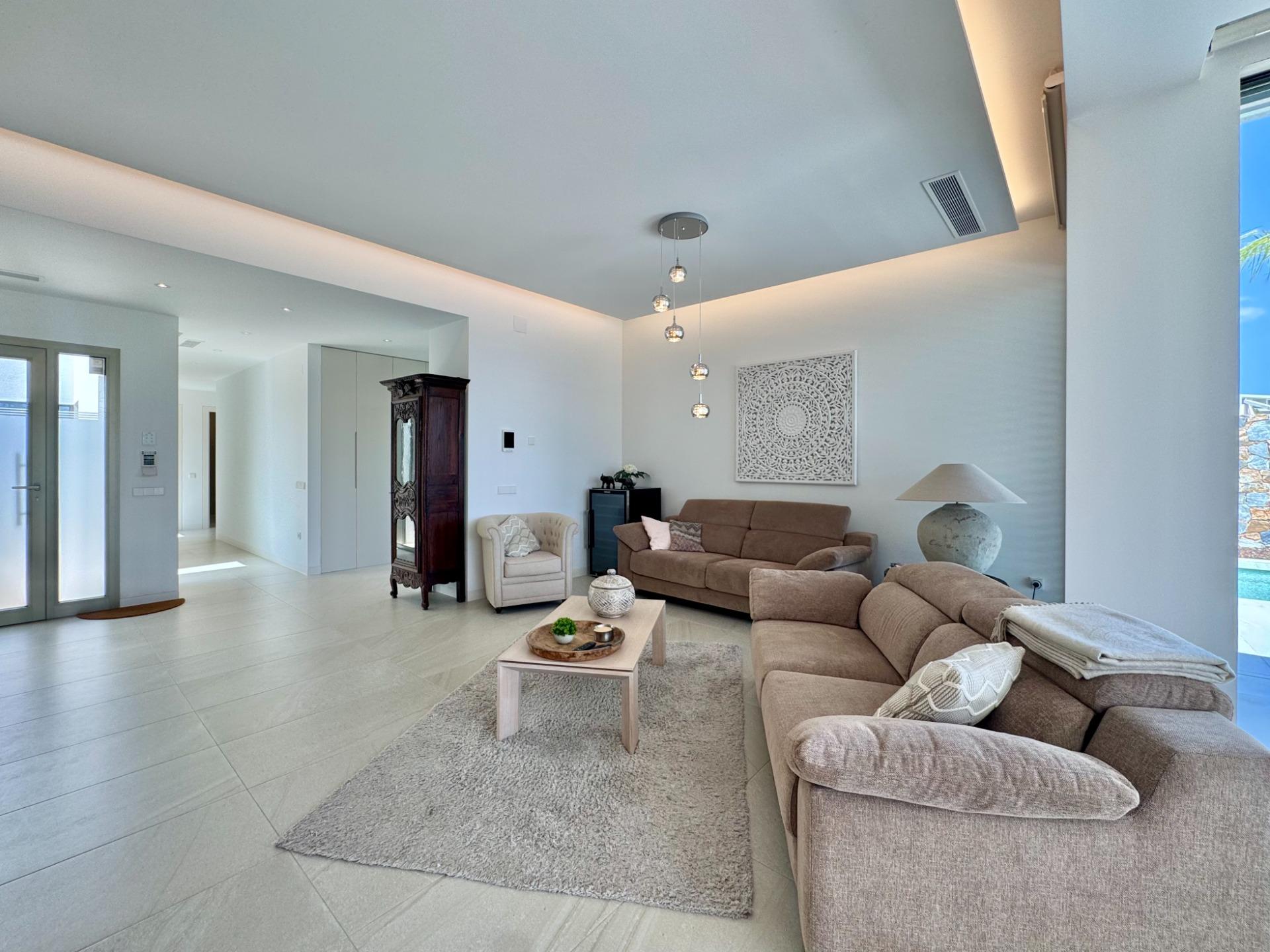 Kitchen in villa for sale in Orihuela