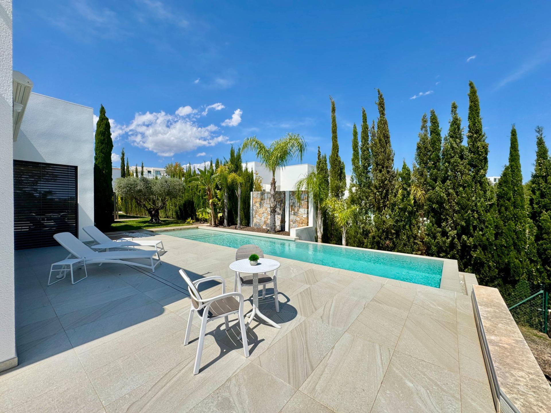 Terrace in villa for sale in Orihuela