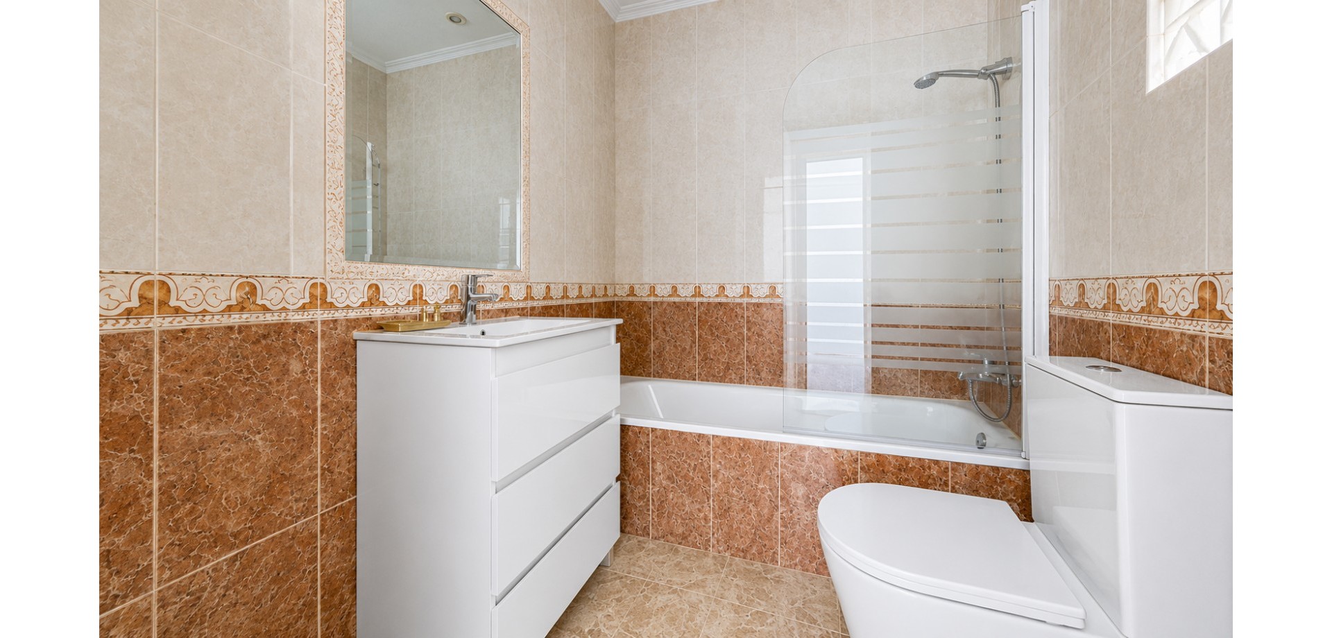 Bathroom in terraced for sale in Orihuela Costa