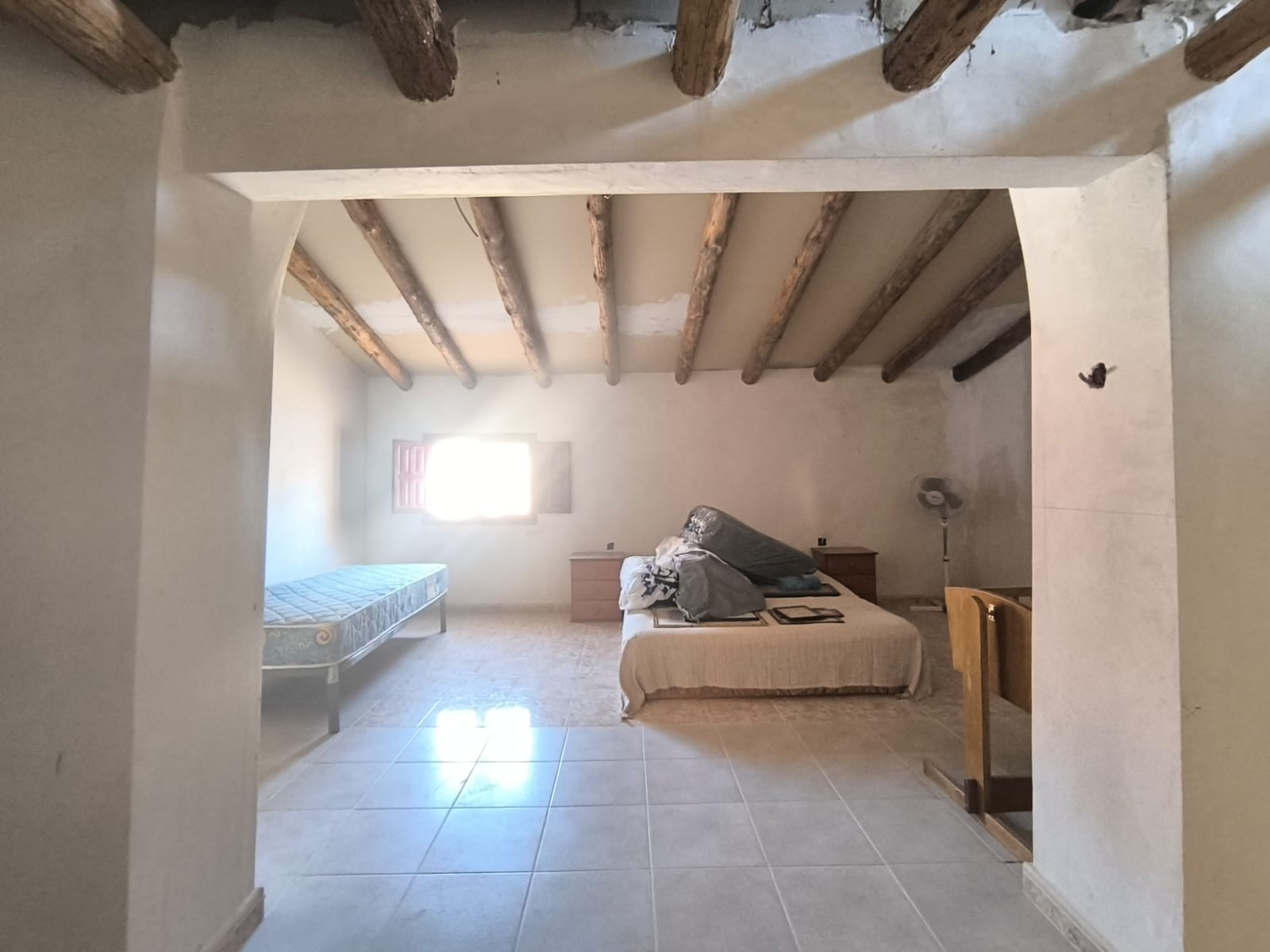 Terrace in villa for sale in Chinorlet