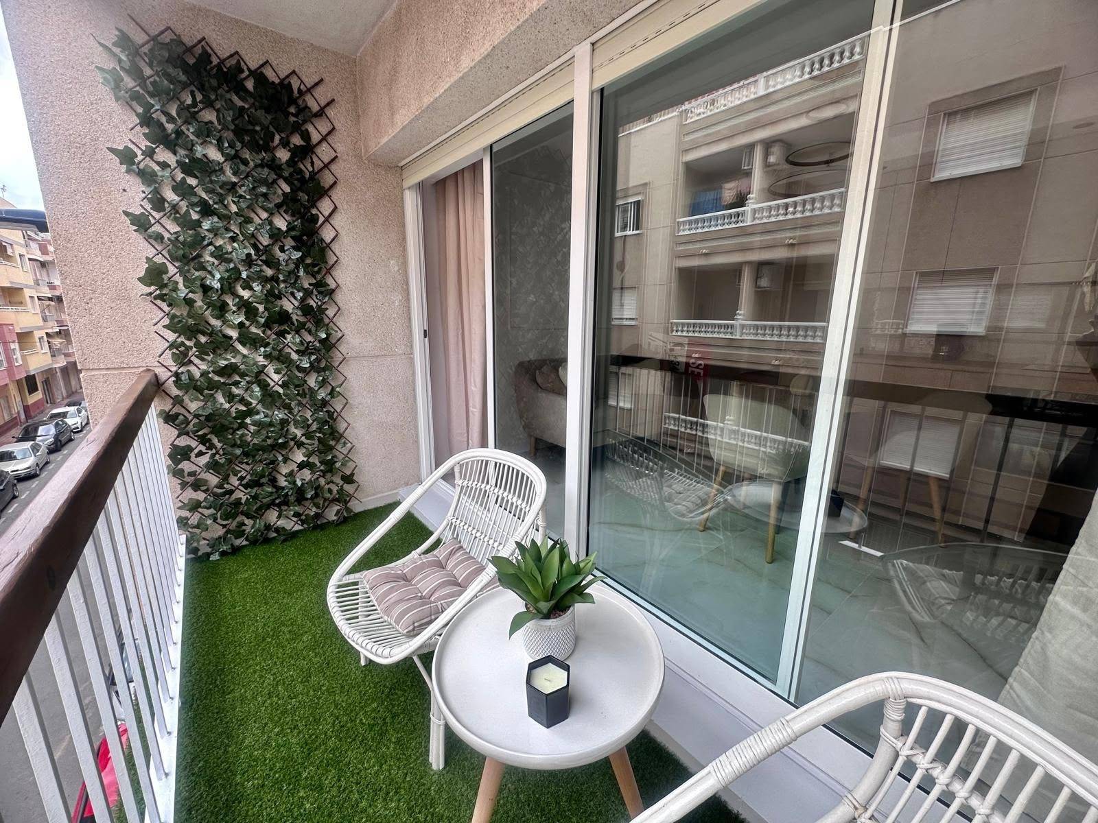 Kitchen in apartment for sale in Torrevieja