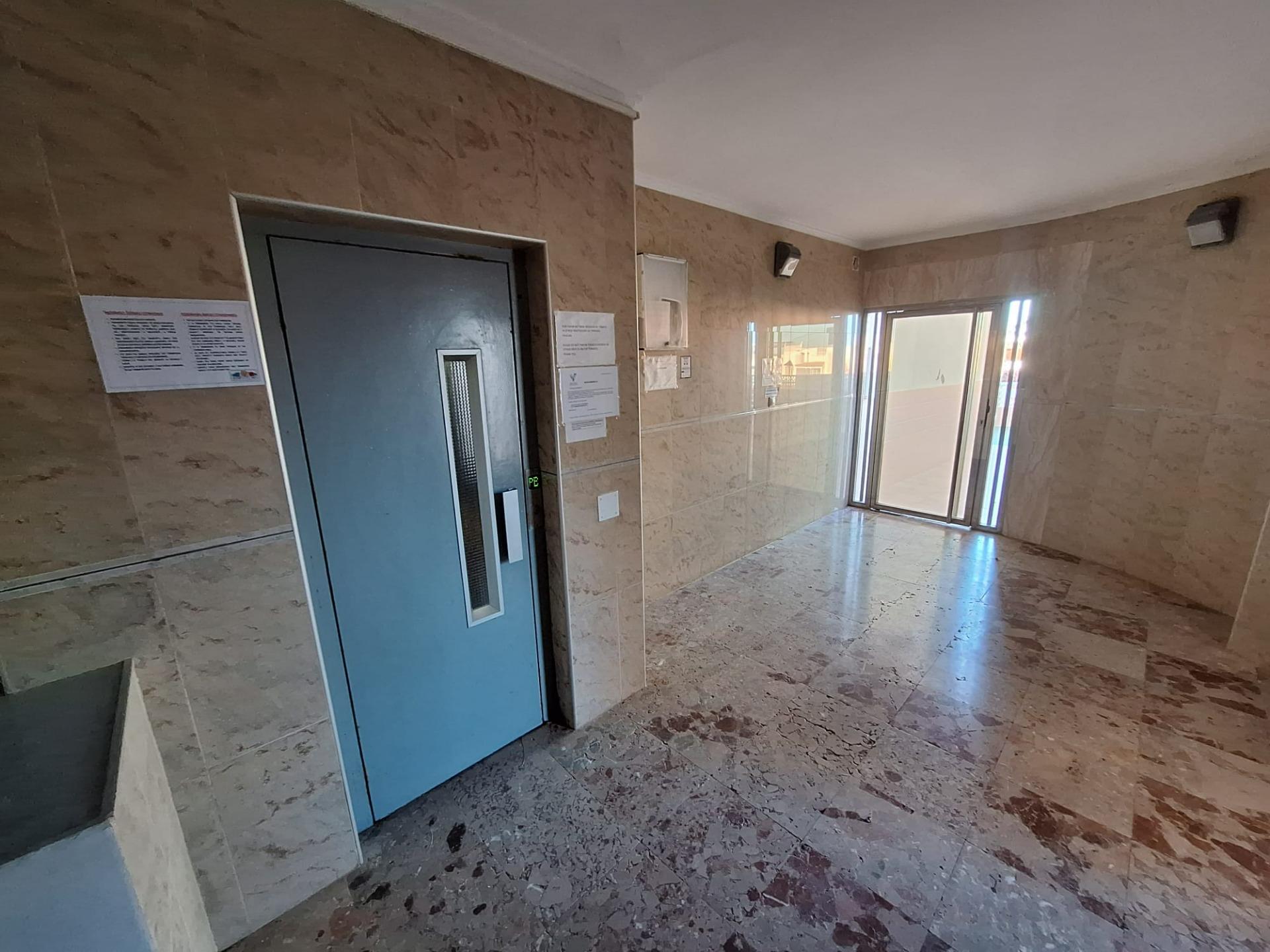 Living room in apartment for sale in Torrevieja