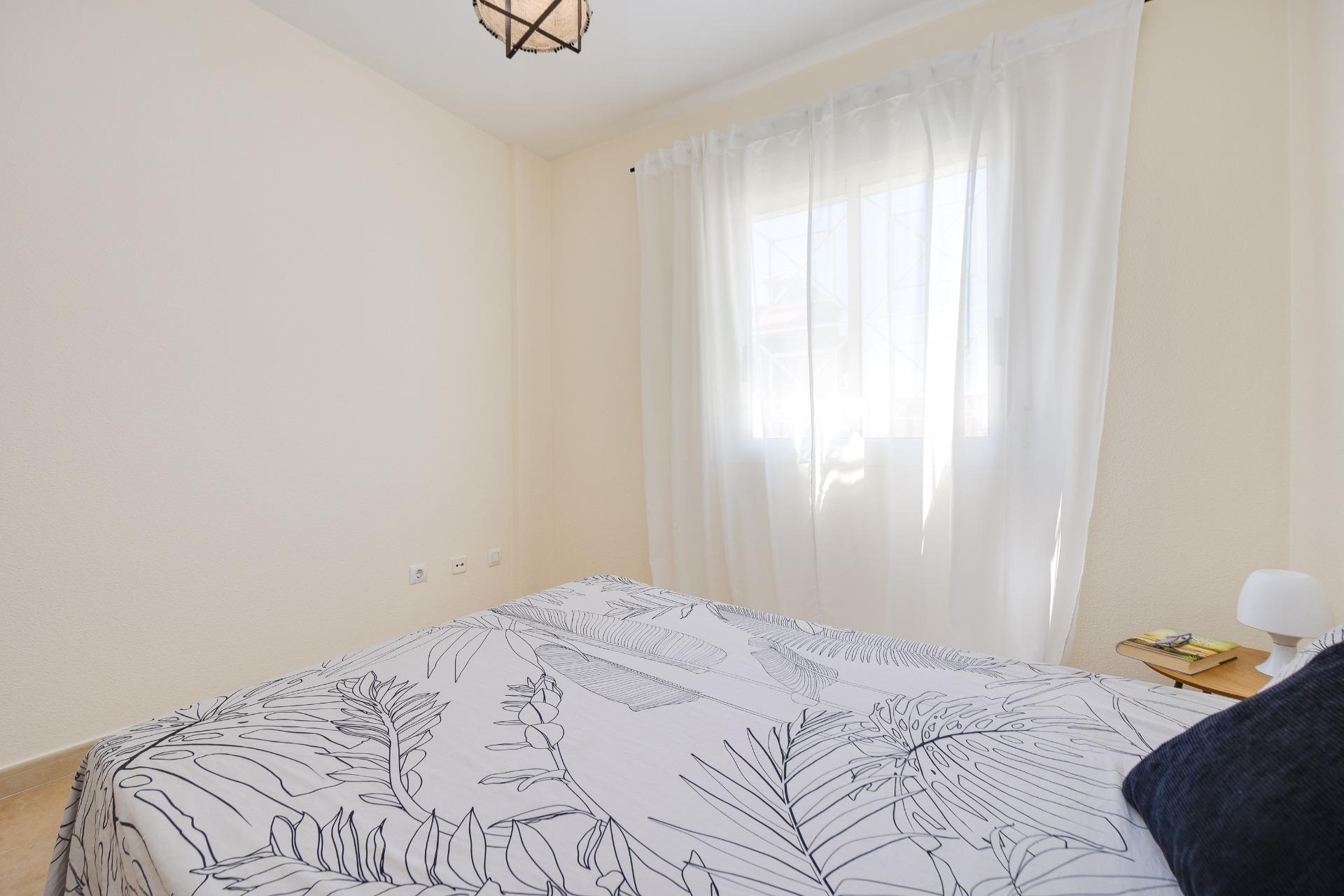 Garden in bungalow for sale in Torrevieja